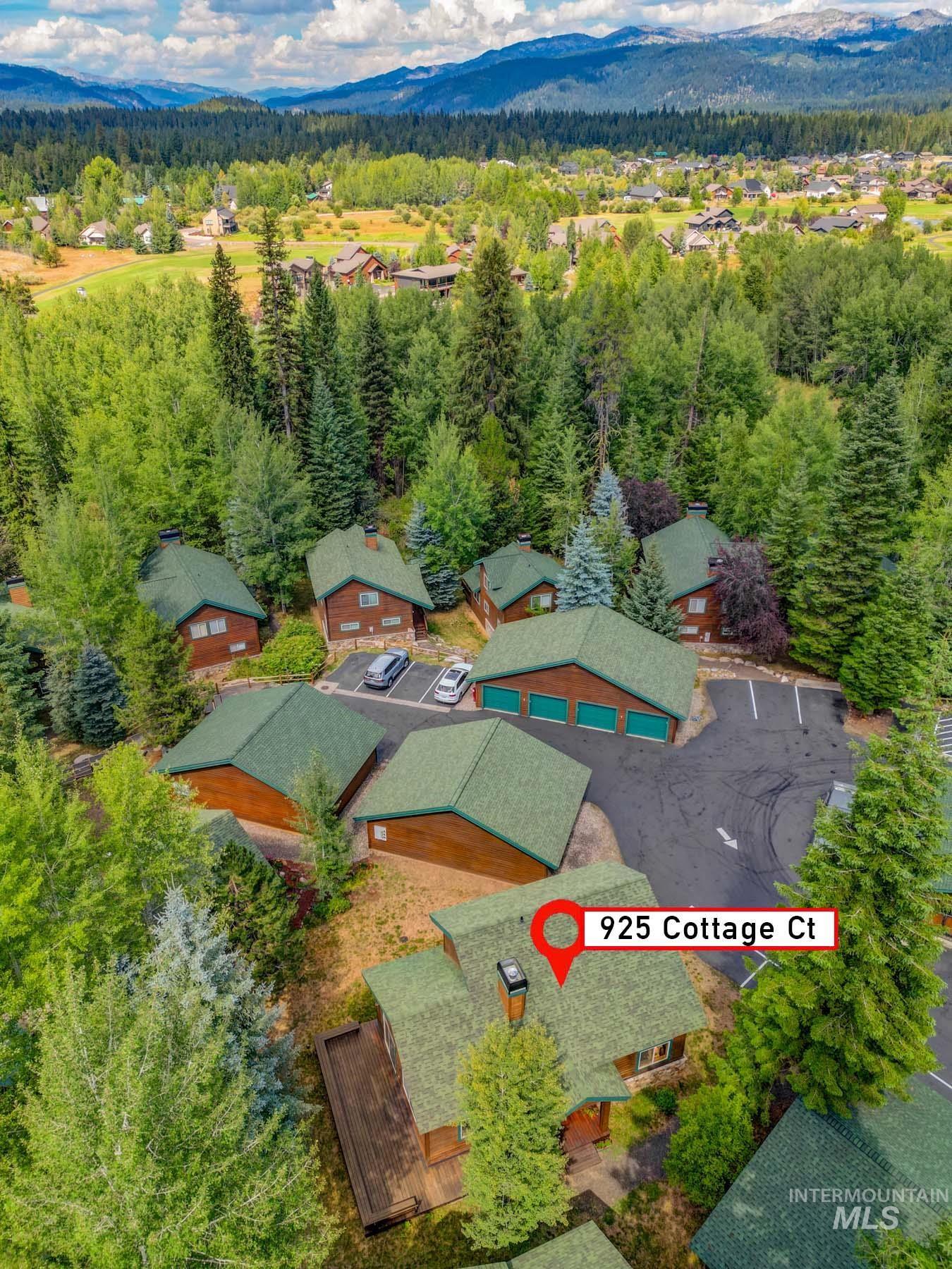 925 Cottage Court, McCall, Idaho 83638, 3 Bedrooms, 2 Bathrooms, Residential For Sale, Price $749,000,MLS 98998972