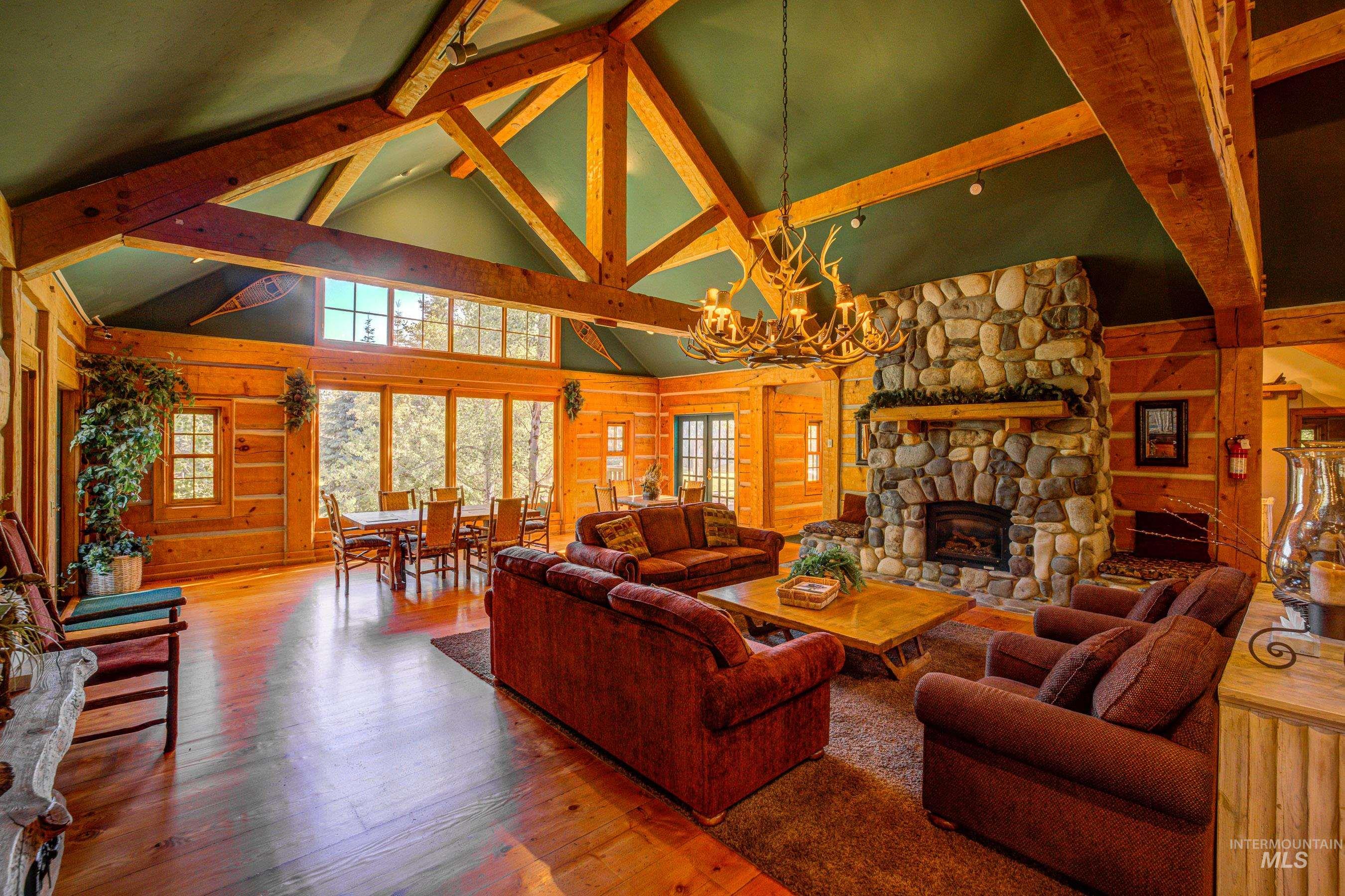 925 Cottage Court, McCall, Idaho 83638, 3 Bedrooms, 2 Bathrooms, Residential For Sale, Price $749,000,MLS 98998972