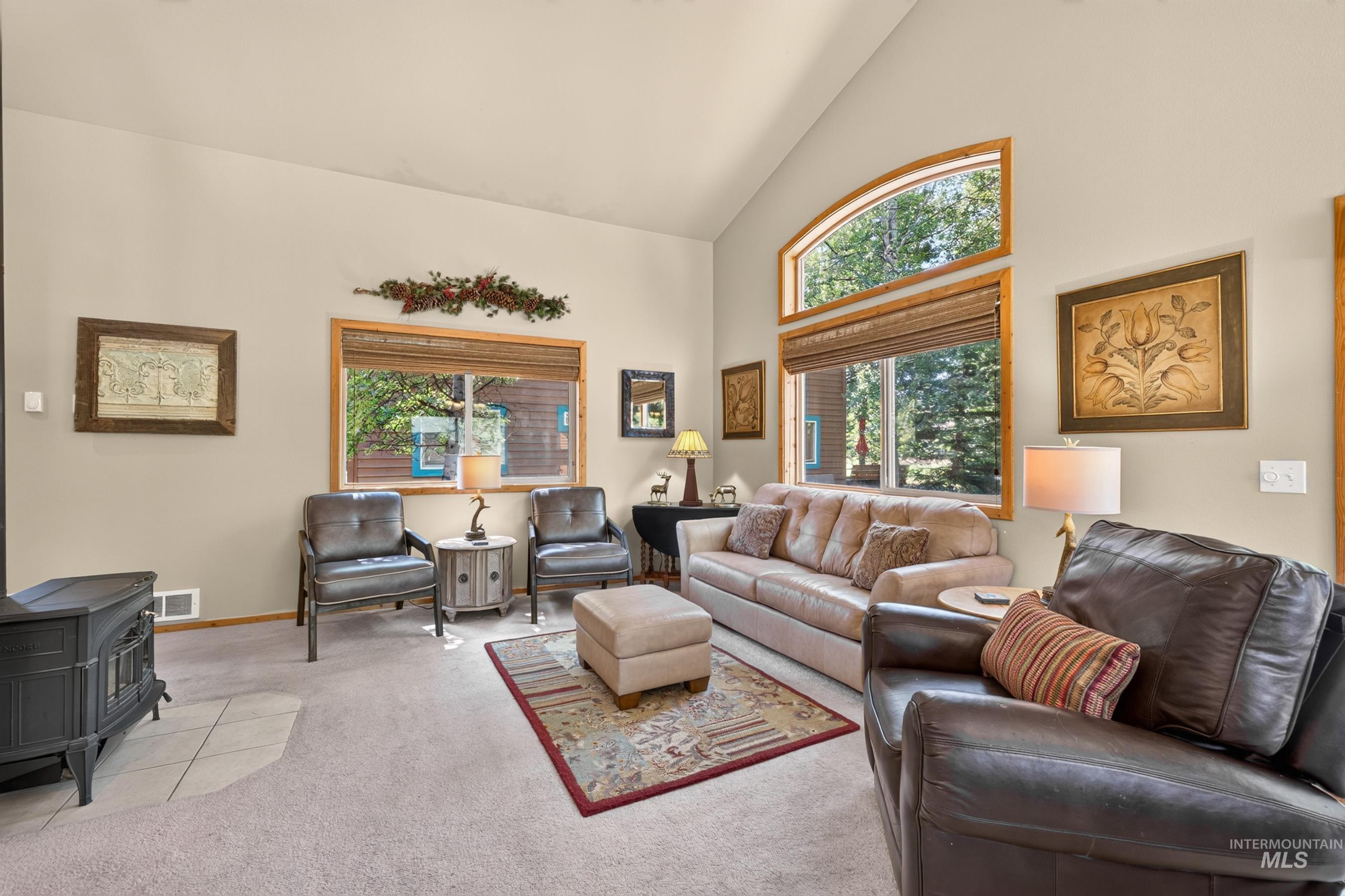 925 Cottage Court, McCall, Idaho 83638, 3 Bedrooms, 2 Bathrooms, Residential For Sale, Price $749,000,MLS 98998972