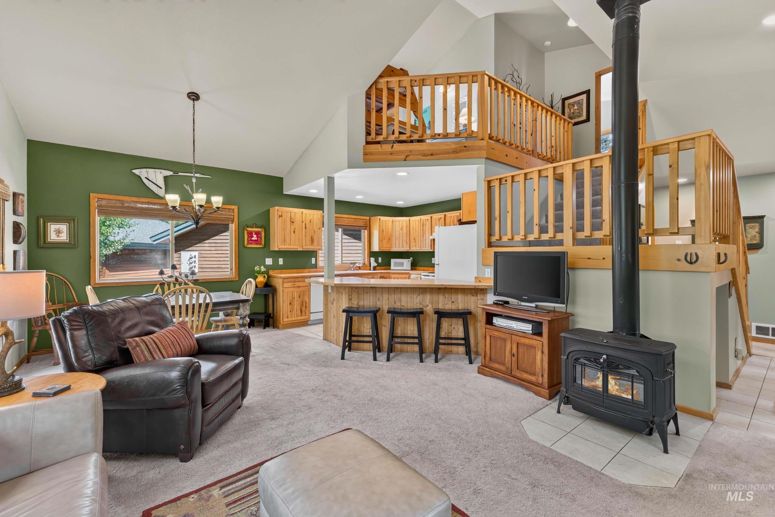 925 Cottage Court, McCall, Idaho 83638, 3 Bedrooms, 2 Bathrooms, Residential For Sale, Price $749,000,MLS 98998972