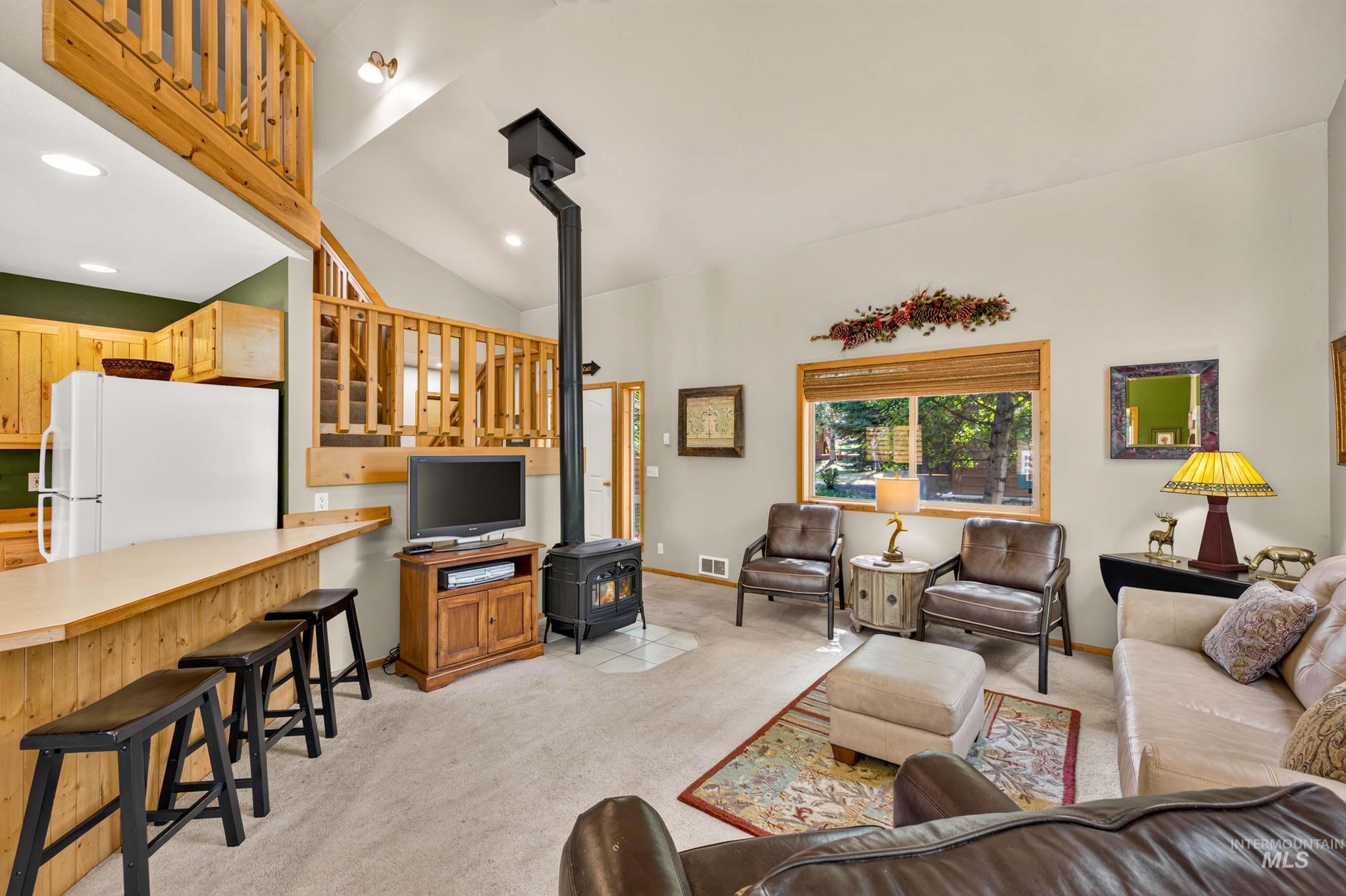 925 Cottage Court, McCall, Idaho 83638, 3 Bedrooms, 2 Bathrooms, Residential For Sale, Price $749,000,MLS 98998972