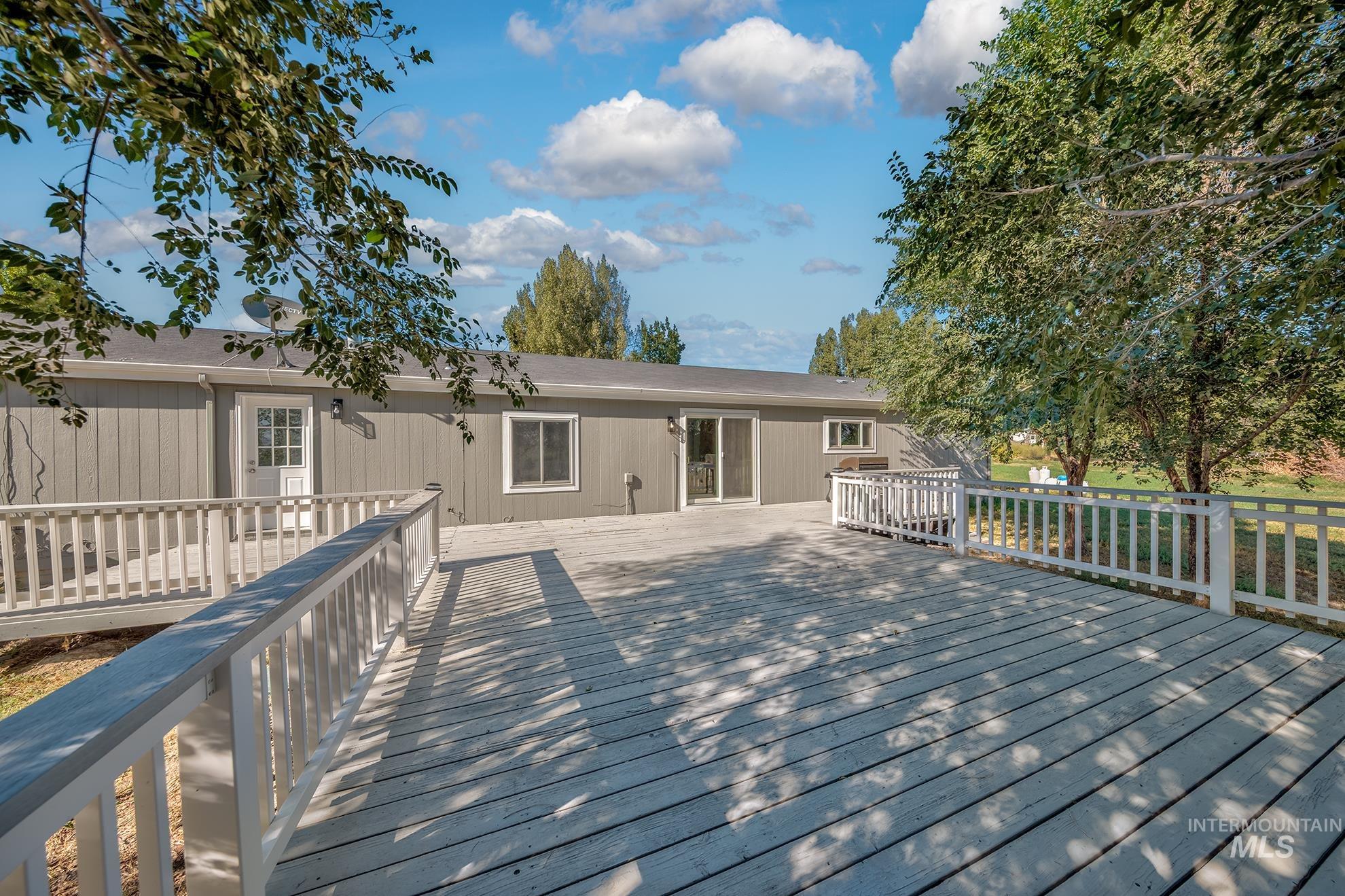 2377 Lower Pond Ln, Homedale, Idaho 83628, 4 Bedrooms, 2 Bathrooms, Residential For Sale, Price $499,900, 98998973