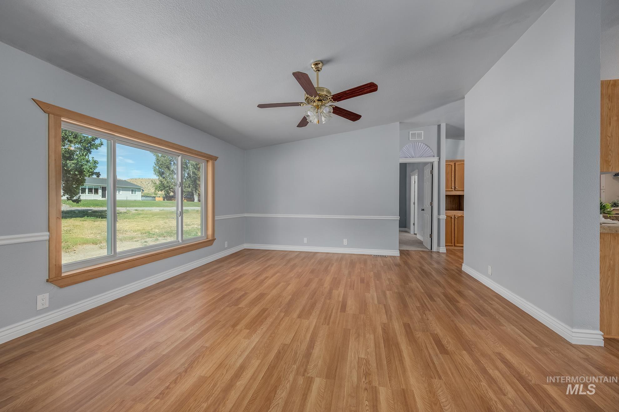 2377 Lower Pond Ln, Homedale, Idaho 83628, 4 Bedrooms, 2 Bathrooms, Residential For Sale, Price $499,900, 98998973