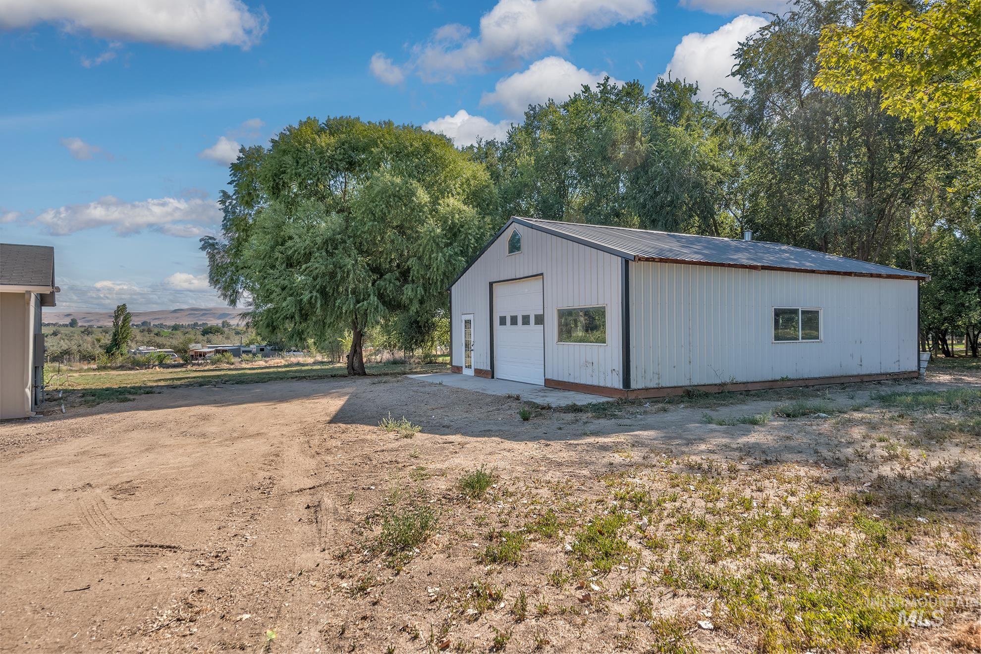 2377 Lower Pond Ln, Homedale, Idaho 83628, 4 Bedrooms, 2 Bathrooms, Residential For Sale, Price $499,900, 98998973