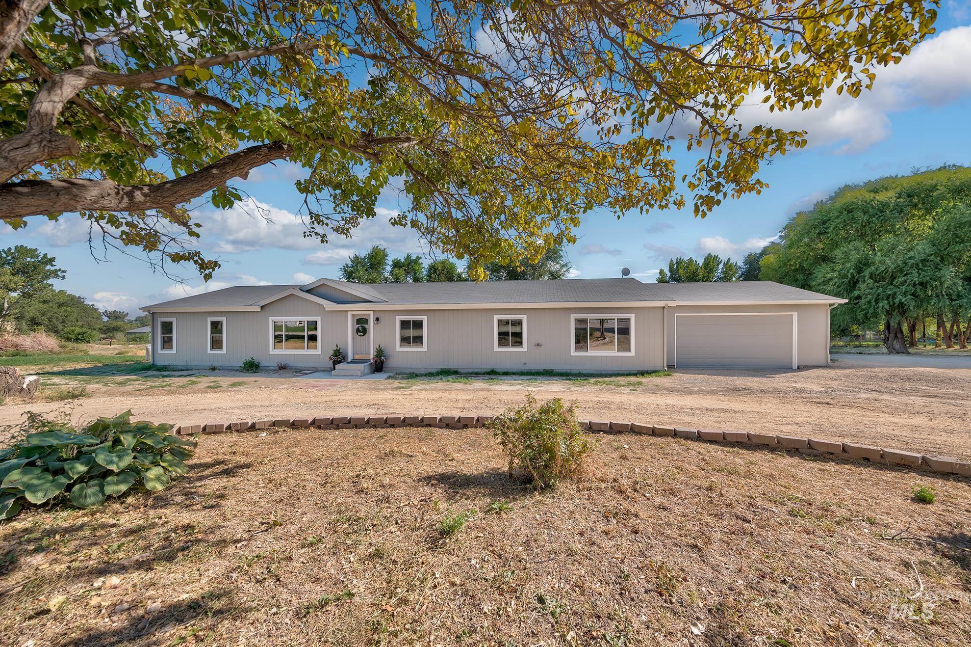 2377 Lower Pond Ln, Homedale, Idaho 83628, 4 Bedrooms, 2 Bathrooms, Residential For Sale, Price $499,900, 98998973