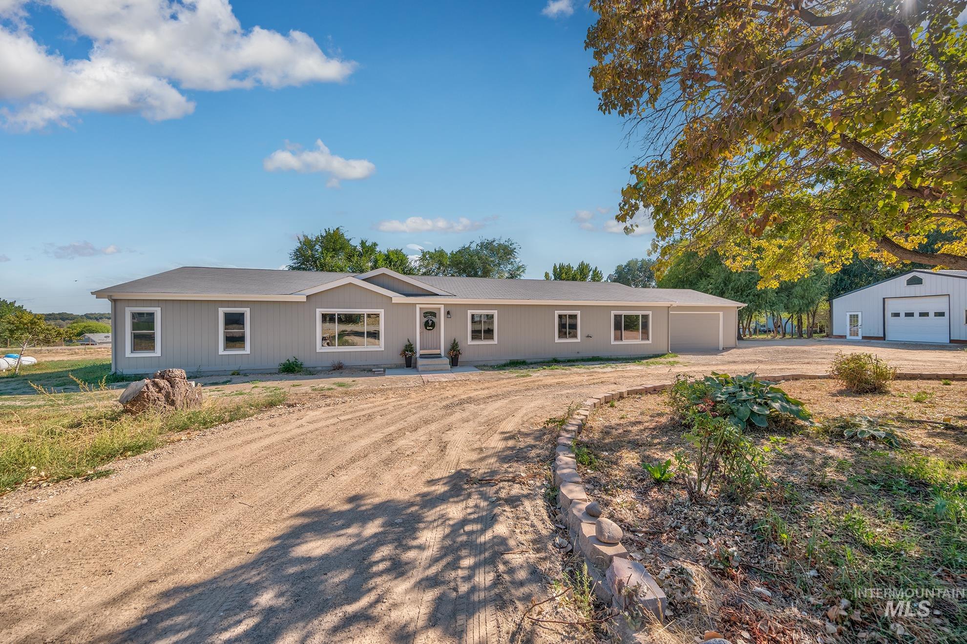 2377 Lower Pond Ln, Homedale, Idaho 83628, 4 Bedrooms, 2 Bathrooms, Residential For Sale, Price $499,900, 98998973
