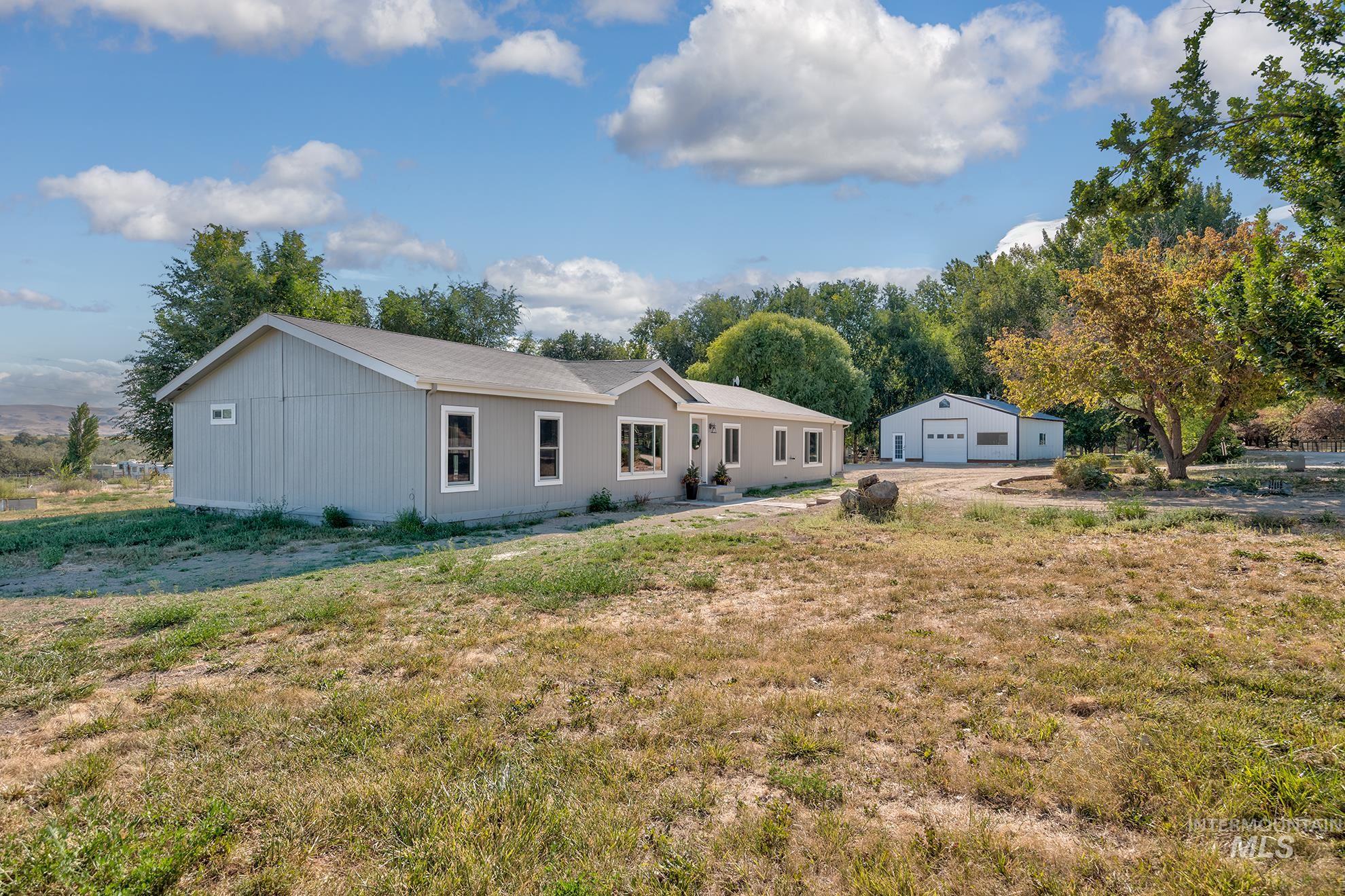 2377 Lower Pond Ln, Homedale, Idaho 83628, 4 Bedrooms, 2 Bathrooms, Residential For Sale, Price $499,900, 98998973