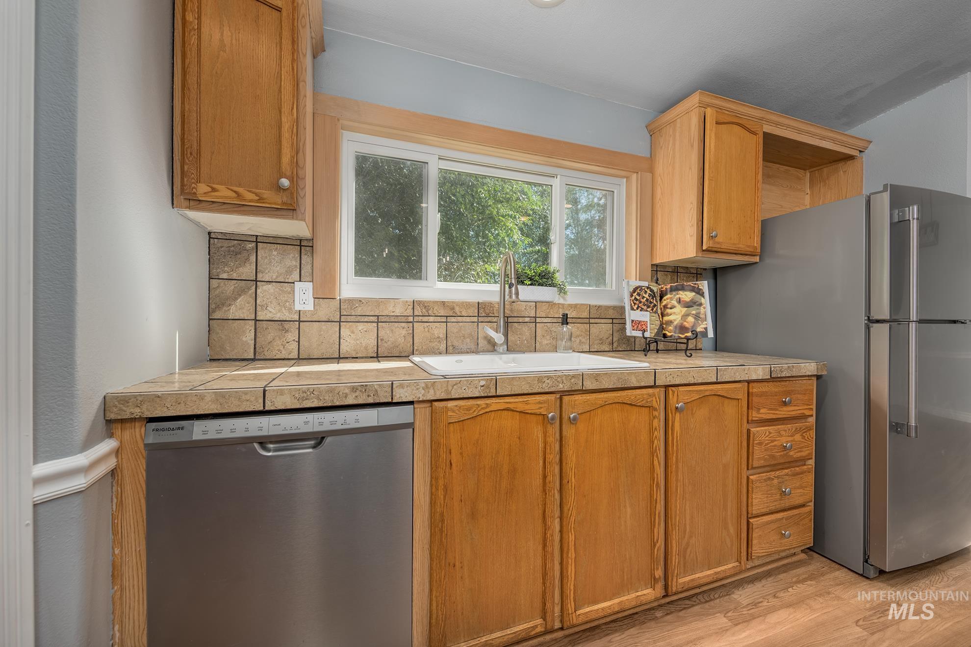 2377 Lower Pond Ln, Homedale, Idaho 83628, 4 Bedrooms, 2 Bathrooms, Residential For Sale, Price $499,900, 98998973