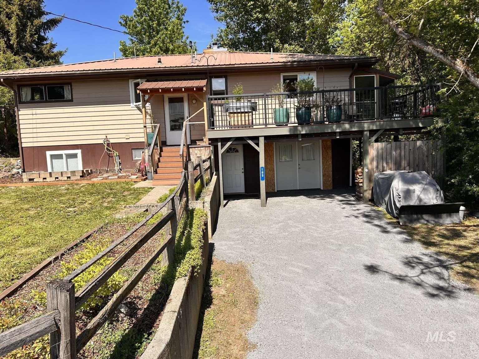 105 N Pine St, Troy, Idaho 83871, 3 Bedrooms, 2 Bathrooms, Residential For Sale, Price $419,000,MLS 98998975