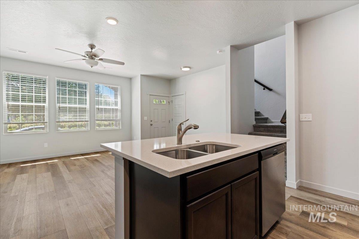 11310 W Knightsbridge Ct, Boise, Idaho 83713, 3 Bedrooms, 2.5 Bathrooms, Residential For Sale, Price $399,990,MLS 98998977