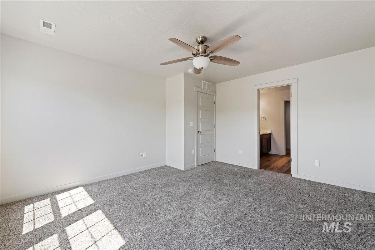 11310 W Knightsbridge Ct, Boise, Idaho 83713, 3 Bedrooms, 2.5 Bathrooms, Residential For Sale, Price $399,990,MLS 98998977