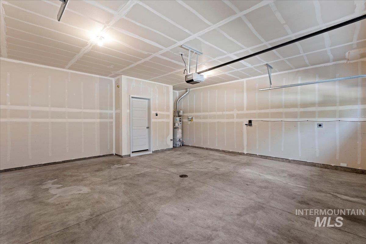 11310 W Knightsbridge Ct, Boise, Idaho 83713, 3 Bedrooms, 2.5 Bathrooms, Residential For Sale, Price $399,990,MLS 98998977