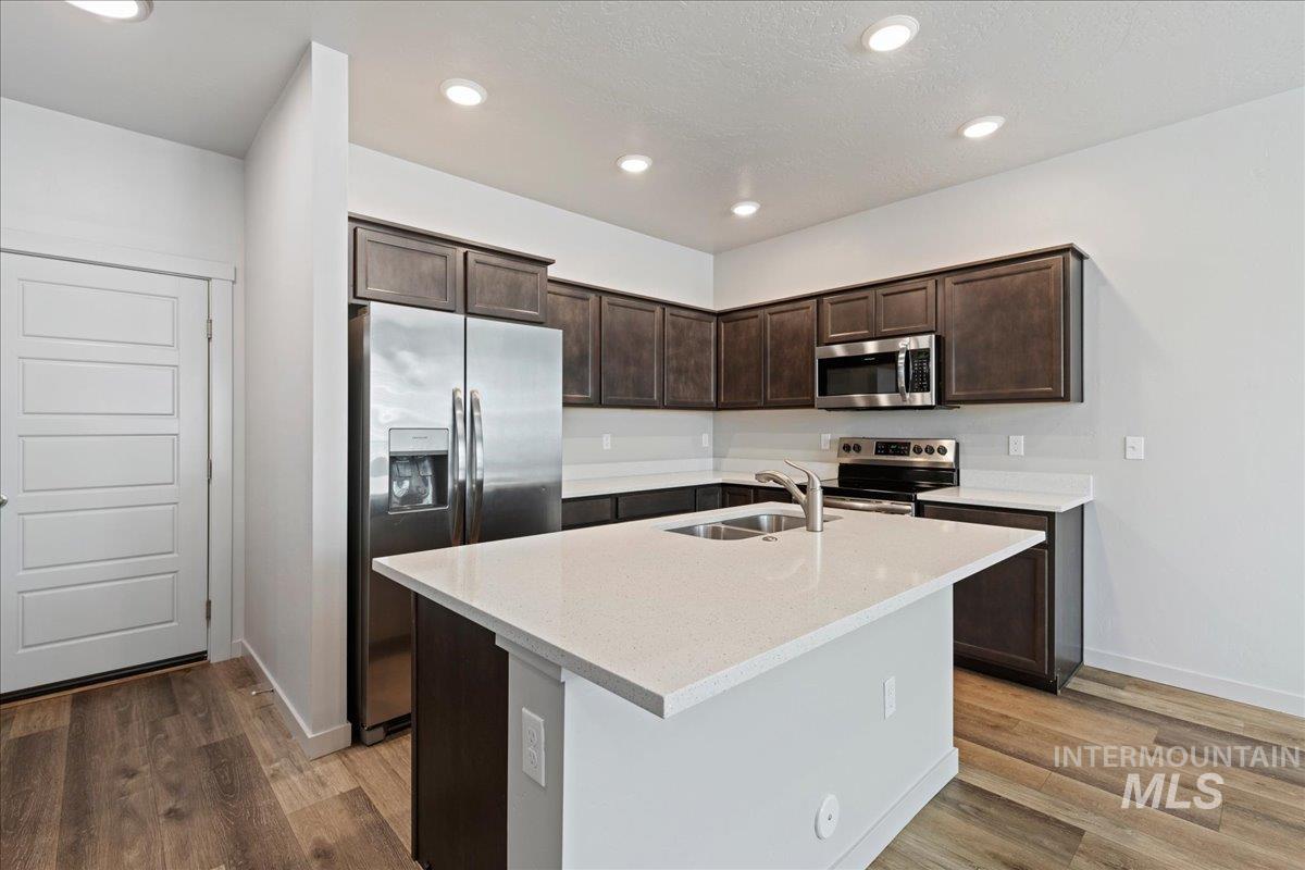 11310 W Knightsbridge Ct, Boise, Idaho 83713, 3 Bedrooms, 2.5 Bathrooms, Residential For Sale, Price $399,990,MLS 98998977