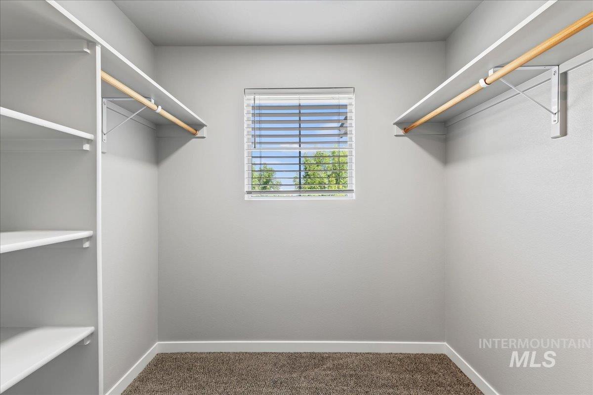 2483 E Goldstone St, Meridian, Idaho 83642, 3 Bedrooms, 2.5 Bathrooms, Residential For Sale, Price $389,990,MLS 98998979