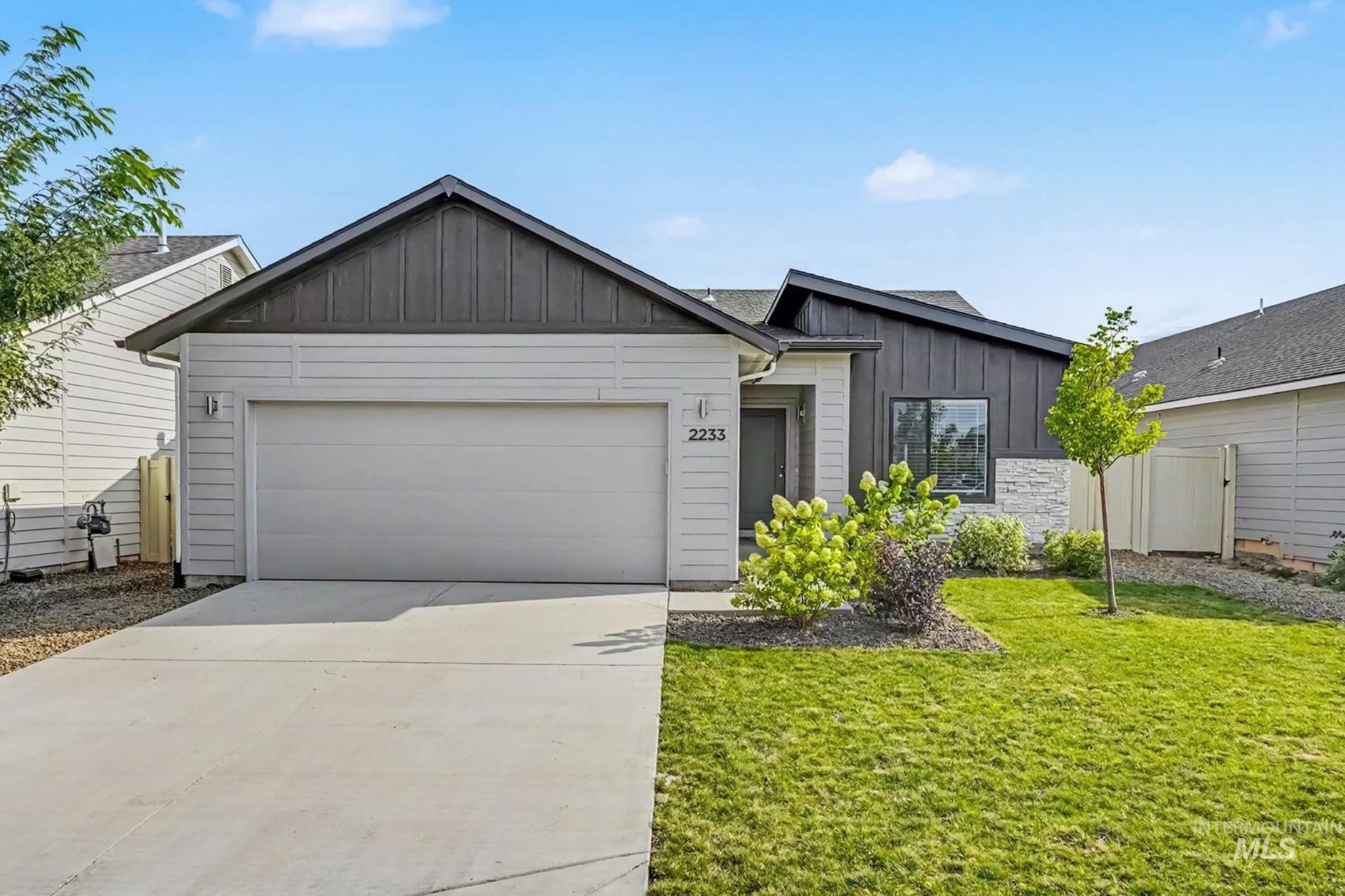 2233 W Trout Lily St, Kuna, Idaho 83634, 3 Bedrooms, 2 Bathrooms, Residential For Sale, Price $399,900,MLS 98998980