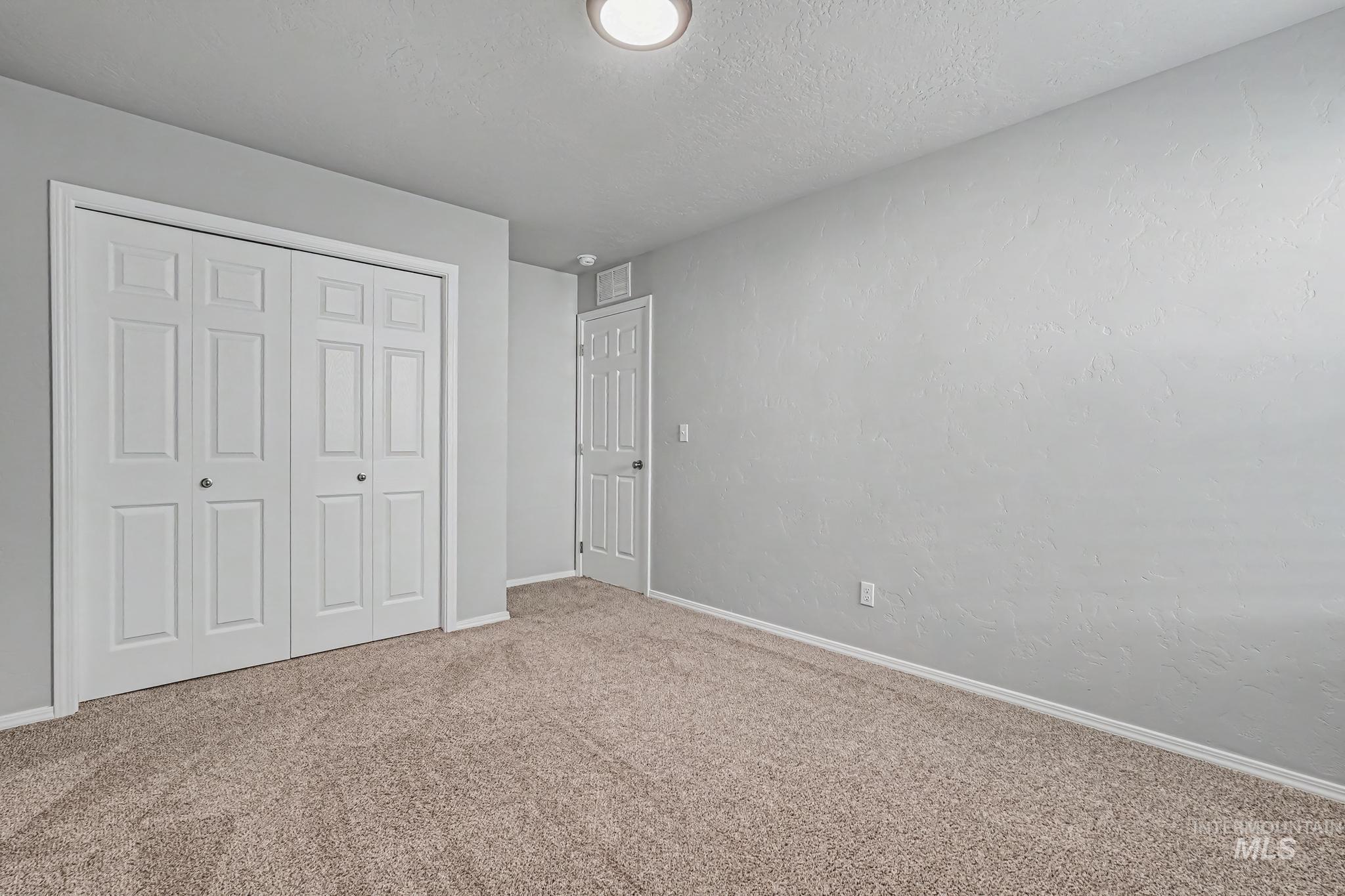2233 W Trout Lily St, Kuna, Idaho 83634, 3 Bedrooms, 2 Bathrooms, Residential For Sale, Price $399,900,MLS 98998980