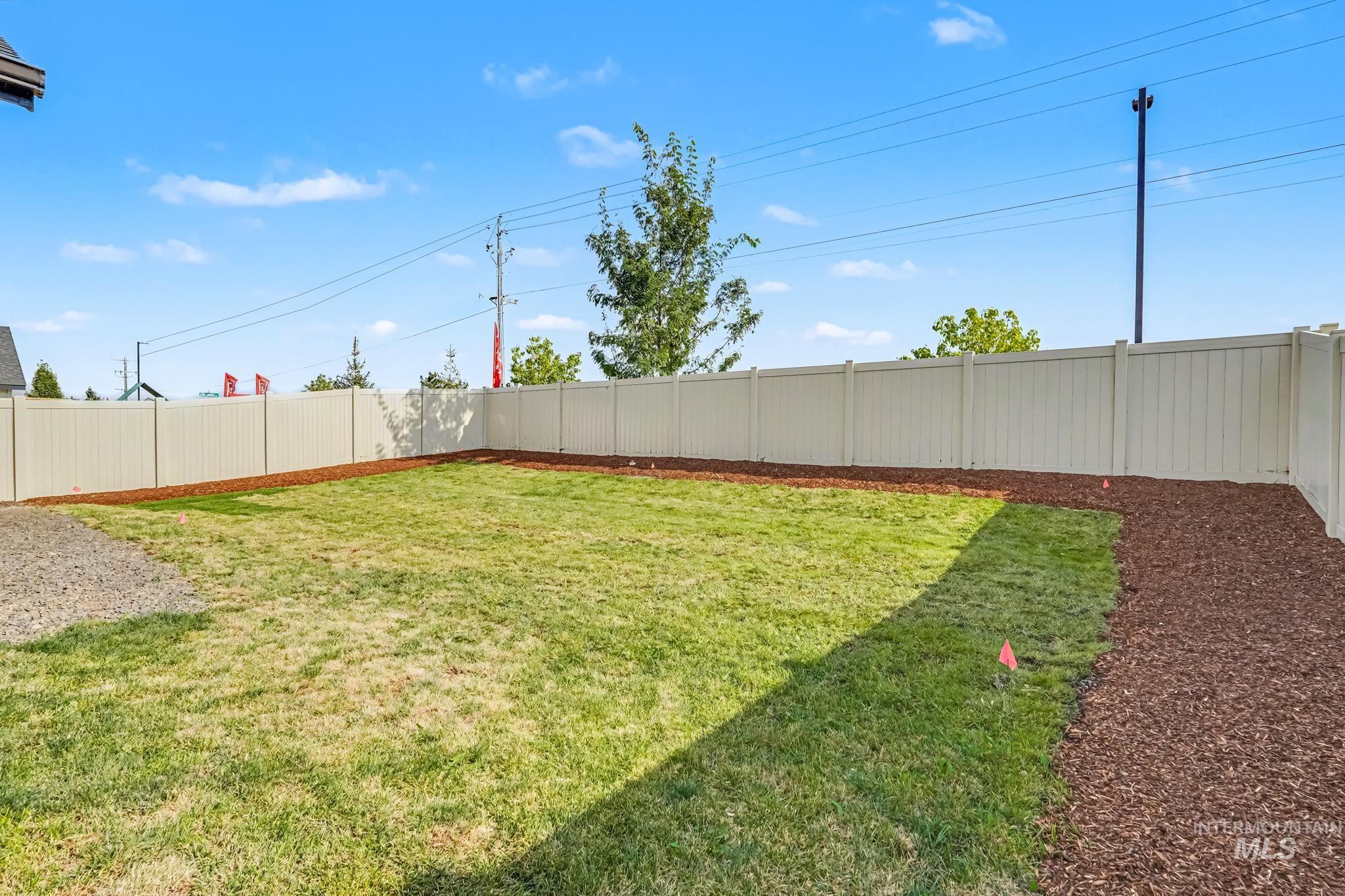 2233 W Trout Lily St, Kuna, Idaho 83634, 3 Bedrooms, 2 Bathrooms, Residential For Sale, Price $399,900,MLS 98998980