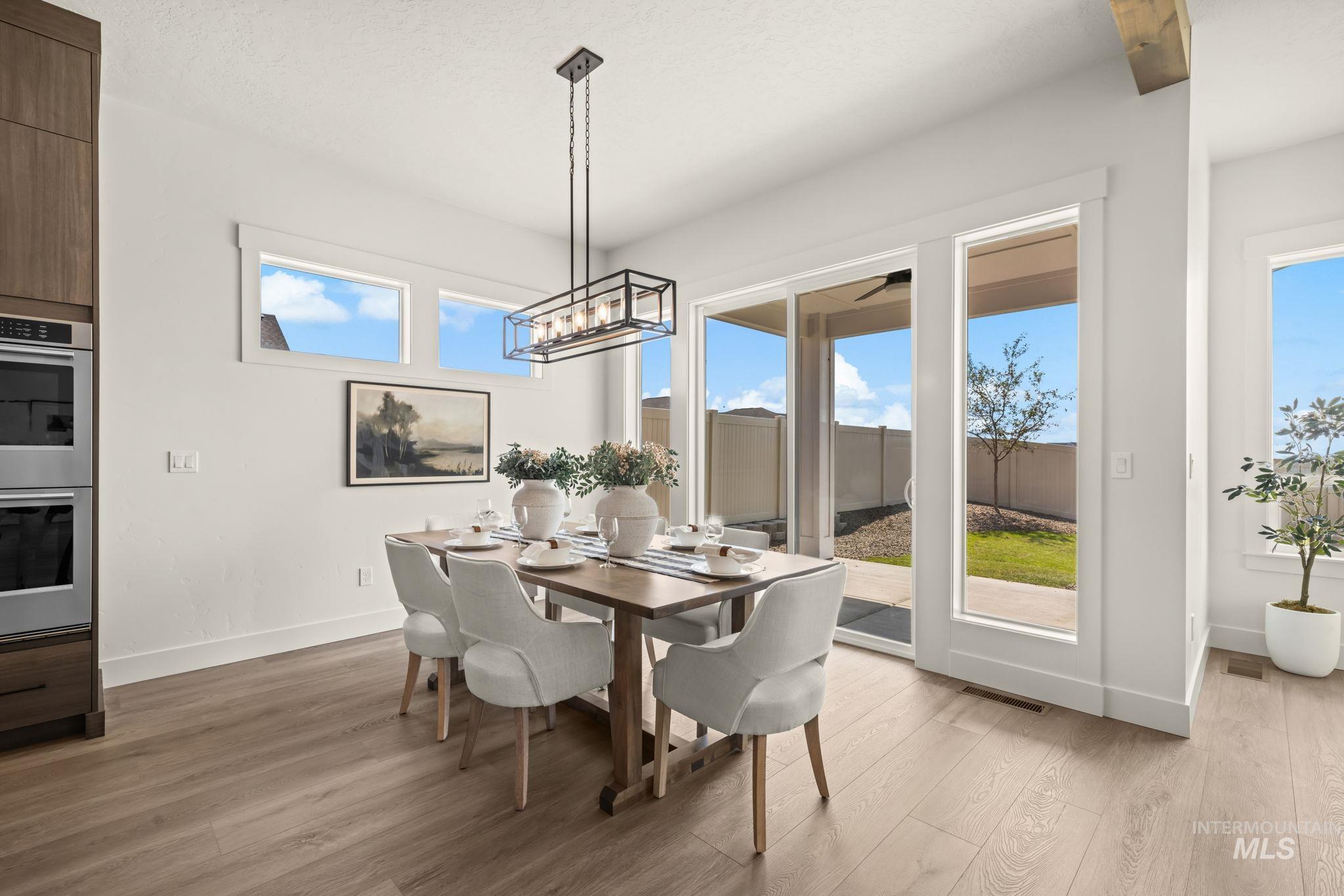 345 S Strut Way, Boise, Idaho 83716, 4 Bedrooms, 2.5 Bathrooms, Residential For Sale, Price $799,900, 98998982