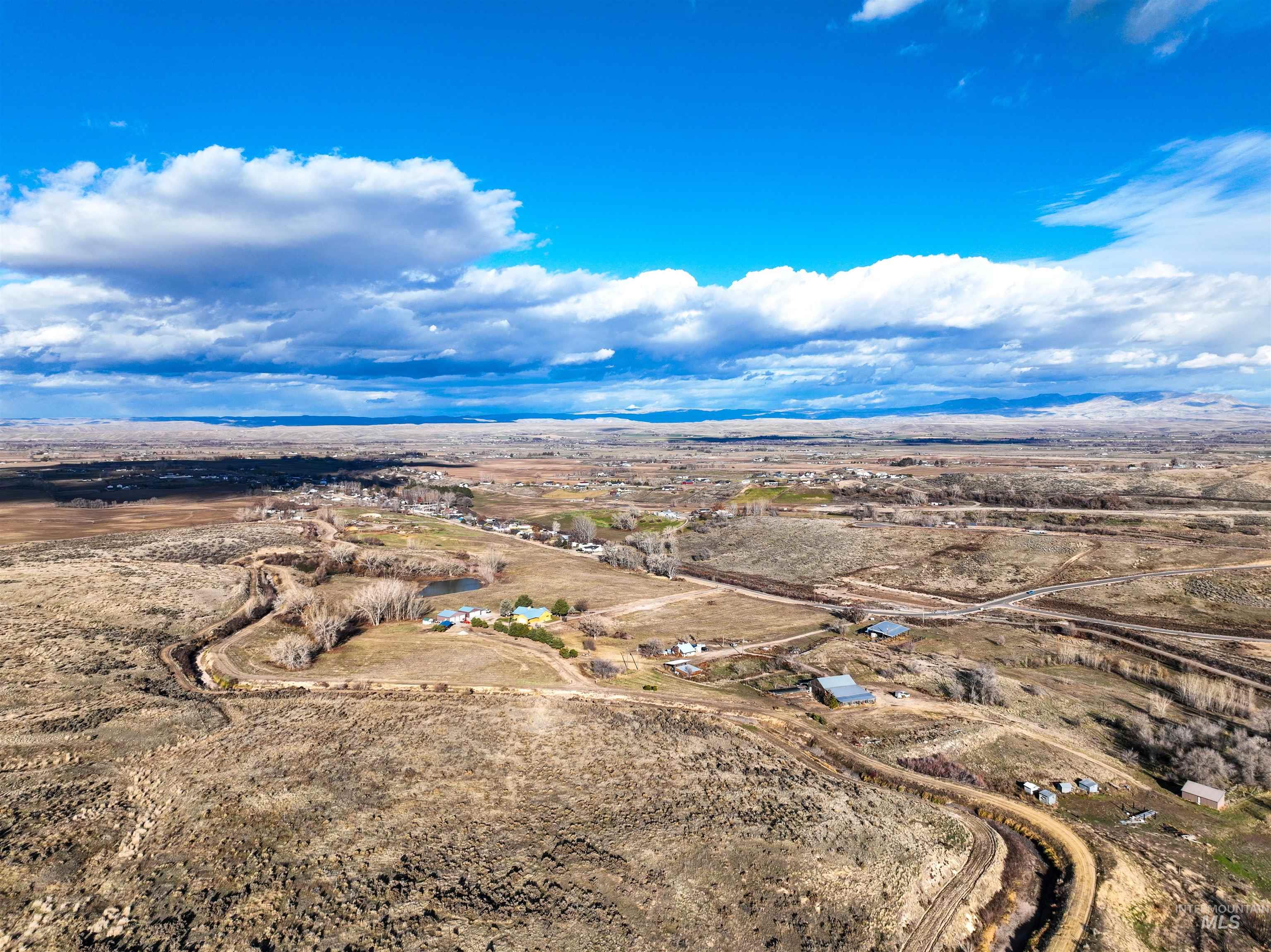 3615 Cassia, New Plymouth, Idaho 83655, 3 Bedrooms, 2 Bathrooms, Farm & Ranch For Sale, Price $2,300,000,MLS 98998983