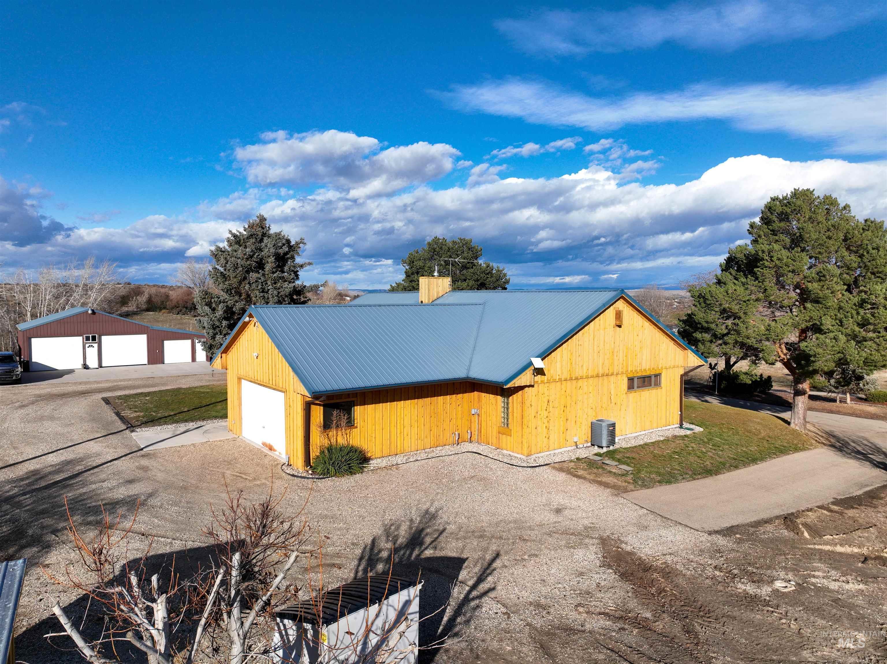 3615 Cassia, New Plymouth, Idaho 83655, 3 Bedrooms, 2 Bathrooms, Farm & Ranch For Sale, Price $2,300,000,MLS 98998983