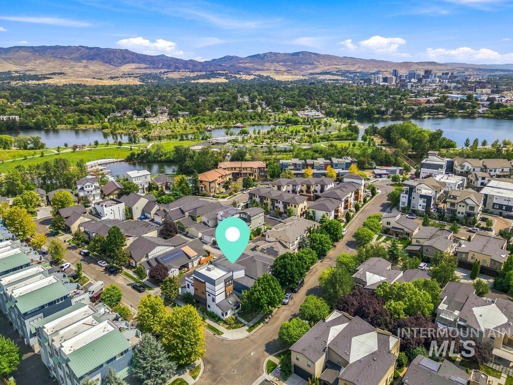 3690 N Adams Street, Garden City, Idaho 83714, 3 Bedrooms, 2.5 Bathrooms, Residential For Sale, Price $750,000,MLS 98998986