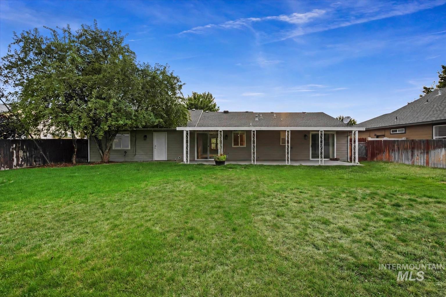 1558 N Tina Marie Ave, Meridian, Idaho 83642, 3 Bedrooms, 2 Bathrooms, Residential For Sale, Price $409,900, 98998987