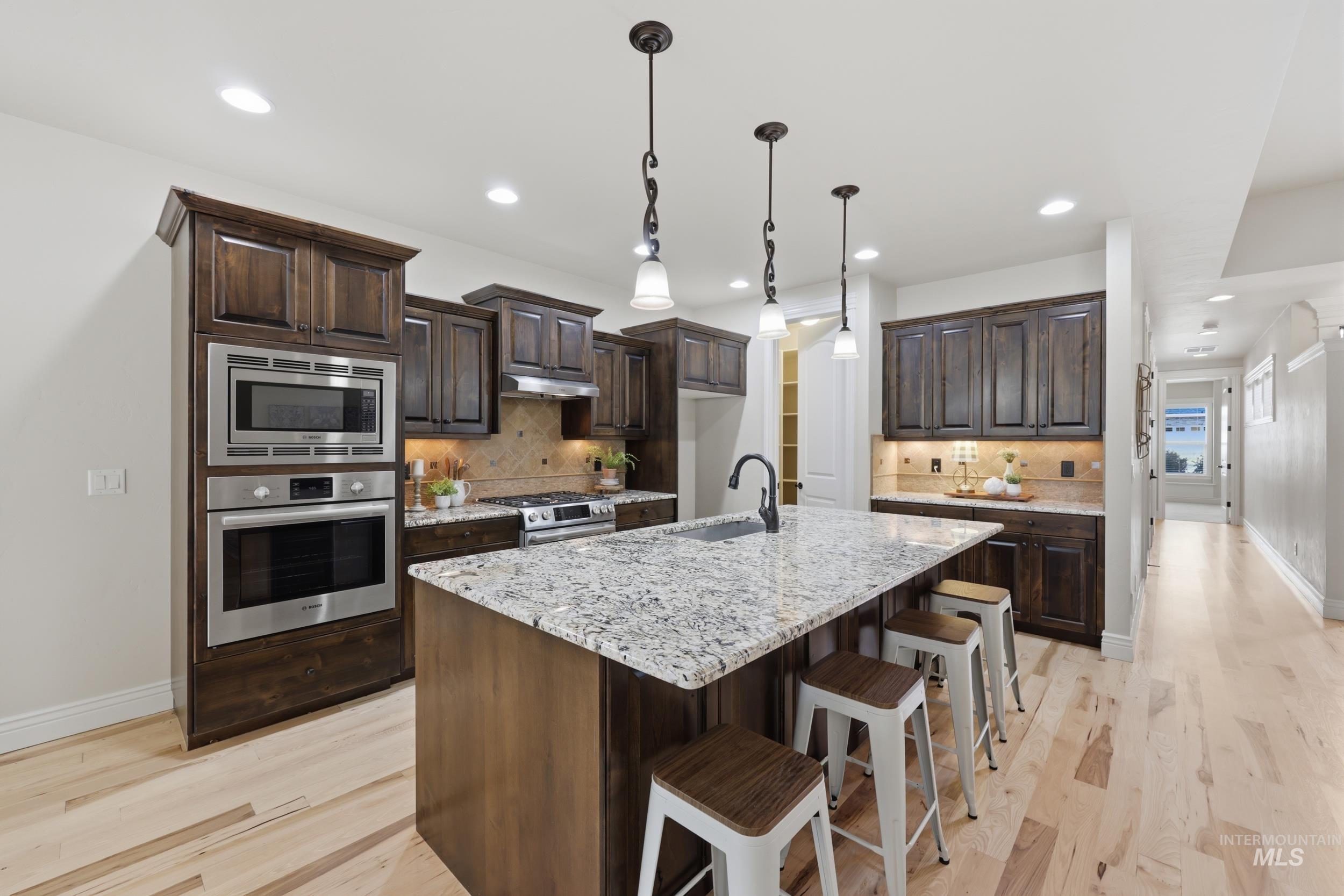 3500 W Lesina, Meridian, Idaho 83646, 3 Bedrooms, 2.5 Bathrooms, Residential For Sale, Price $645,000, 98998988