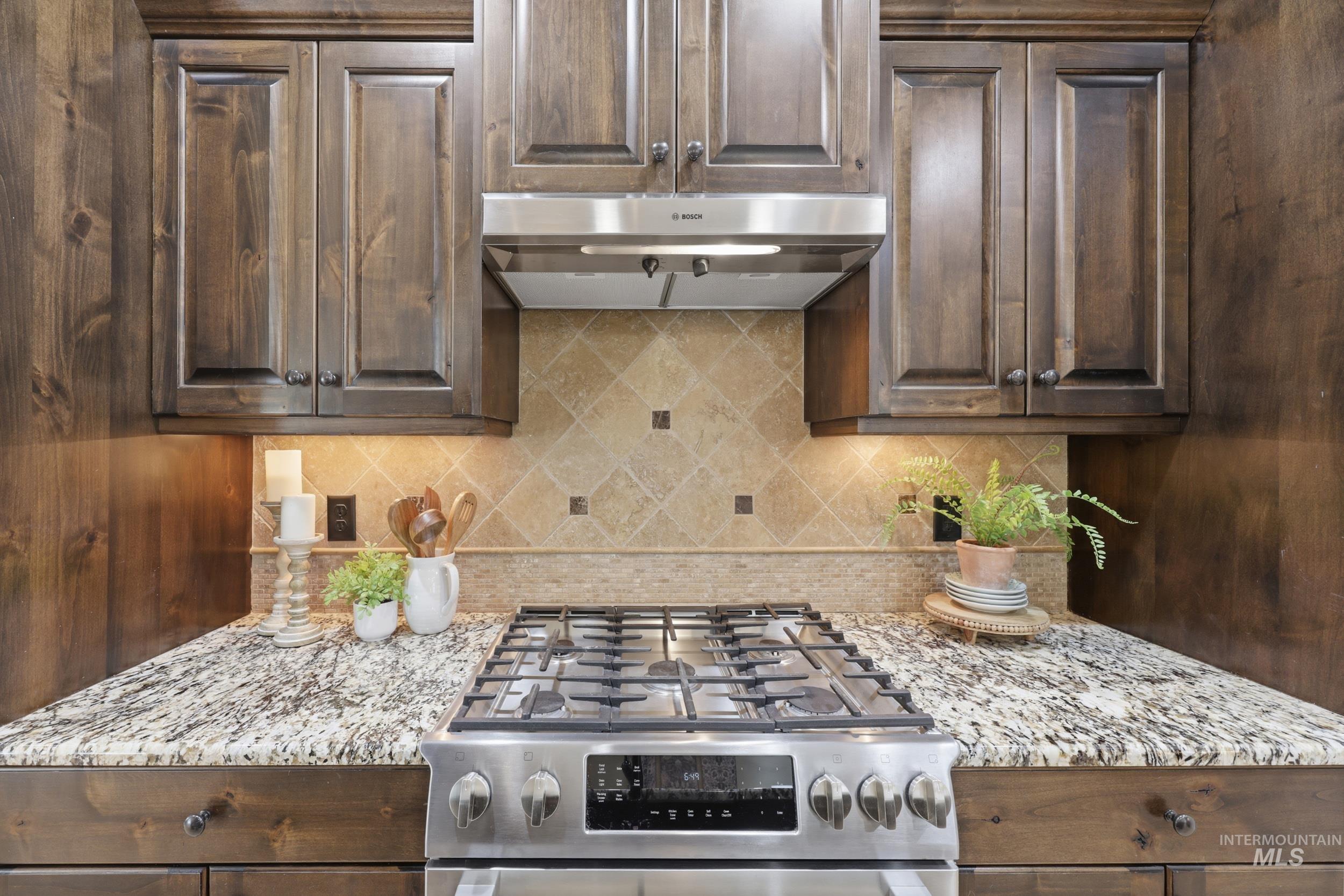 3500 W Lesina, Meridian, Idaho 83646, 3 Bedrooms, 2.5 Bathrooms, Residential For Sale, Price $645,000, 98998988
