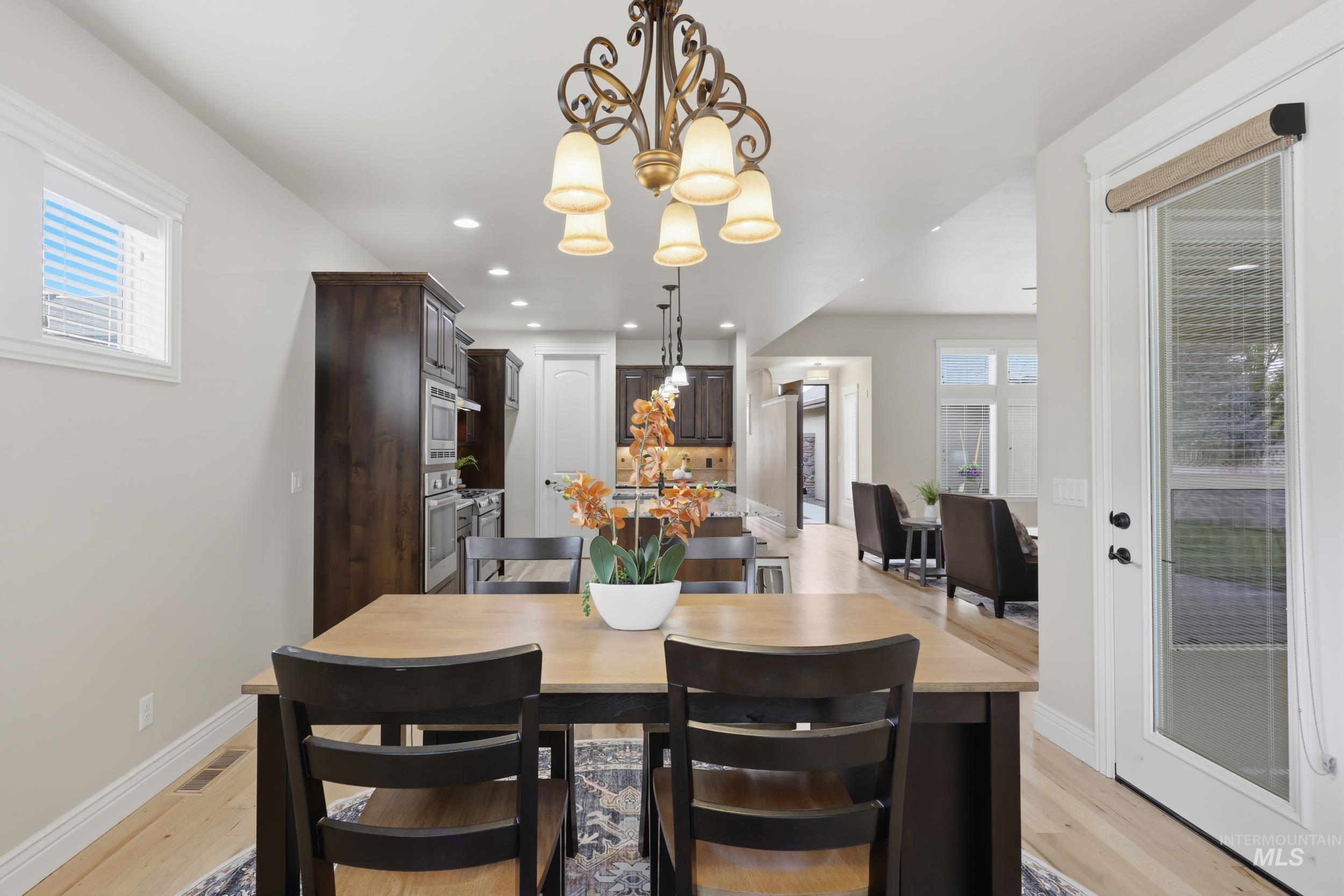 3500 W Lesina, Meridian, Idaho 83646, 3 Bedrooms, 2.5 Bathrooms, Residential For Sale, Price $645,000, 98998988