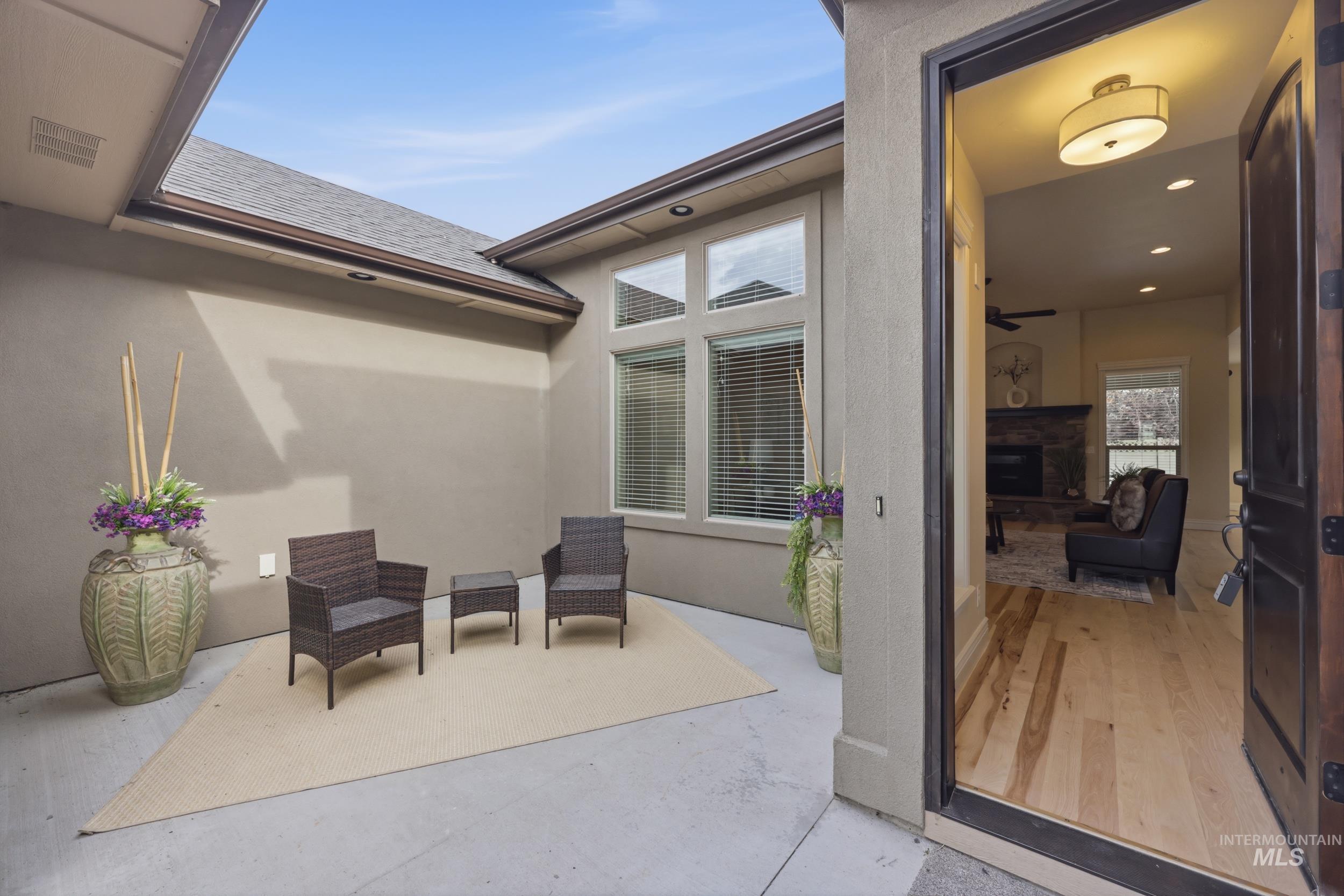 3500 W Lesina, Meridian, Idaho 83646, 3 Bedrooms, 2.5 Bathrooms, Residential For Sale, Price $645,000, 98998988