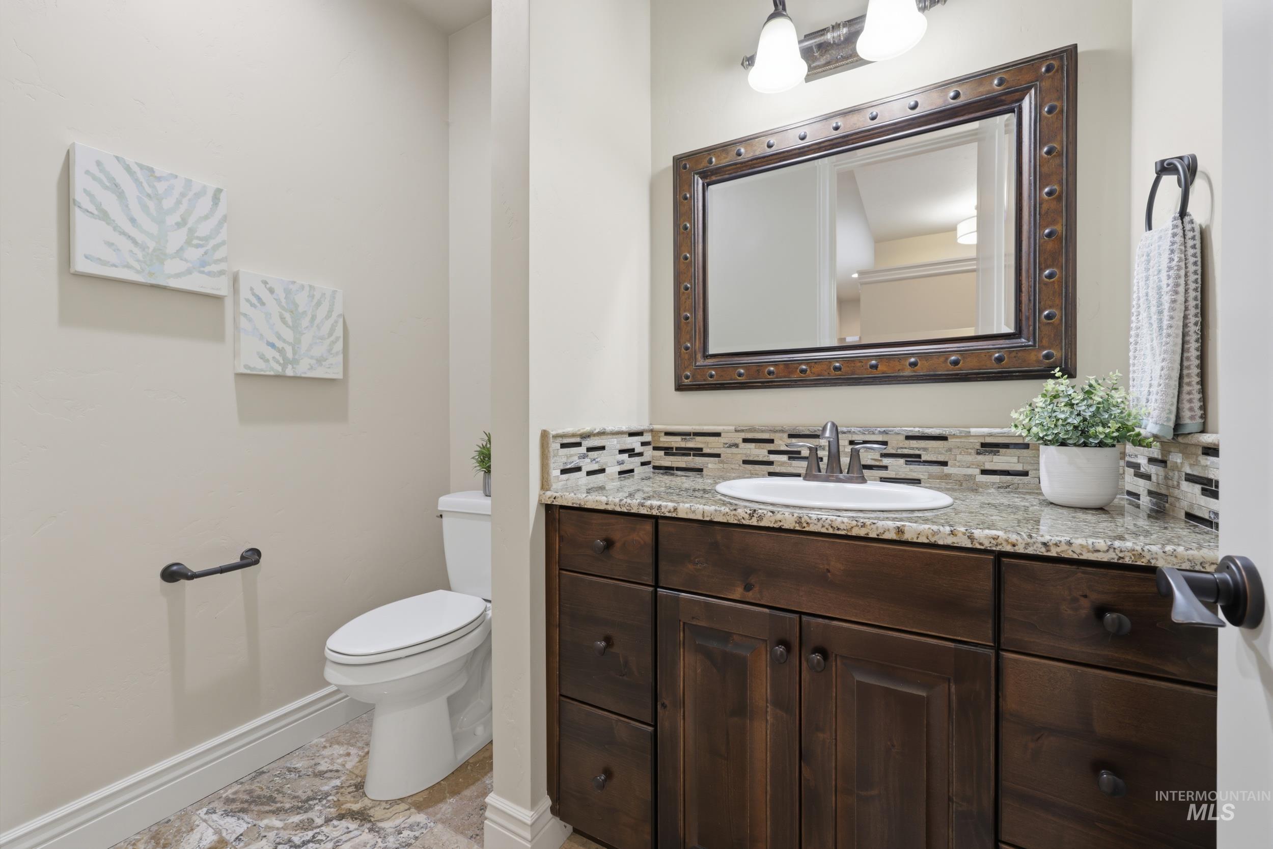 3500 W Lesina, Meridian, Idaho 83646, 3 Bedrooms, 2.5 Bathrooms, Residential For Sale, Price $645,000, 98998988