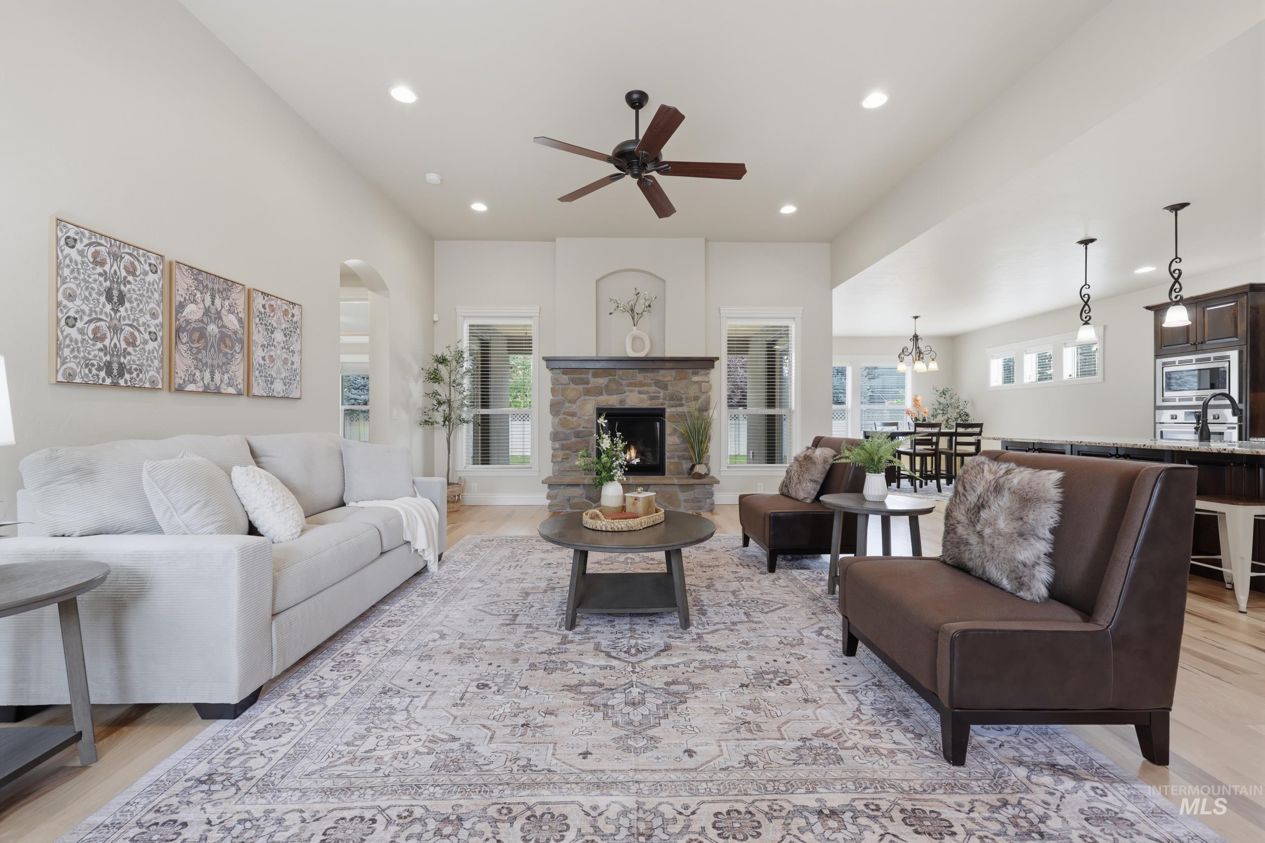 3500 W Lesina, Meridian, Idaho 83646, 3 Bedrooms, 2.5 Bathrooms, Residential For Sale, Price $645,000, 98998988