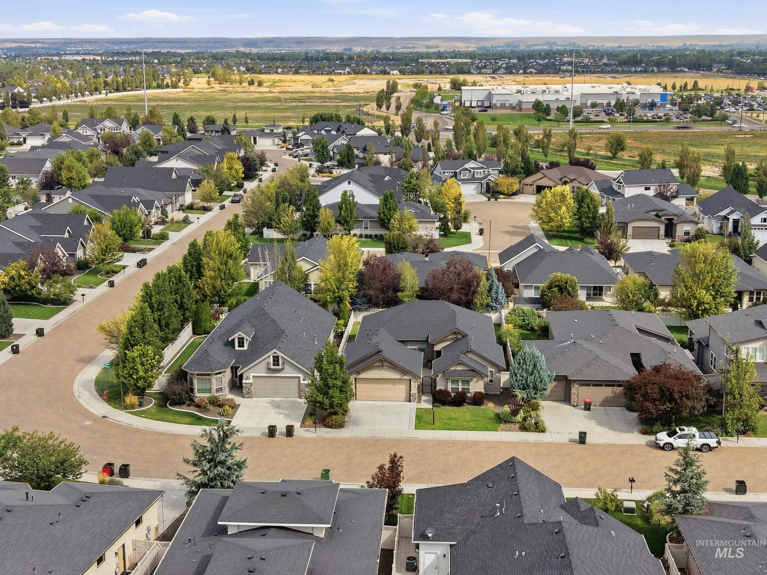 3500 W Lesina, Meridian, Idaho 83646, 3 Bedrooms, 2.5 Bathrooms, Residential For Sale, Price $645,000, 98998988