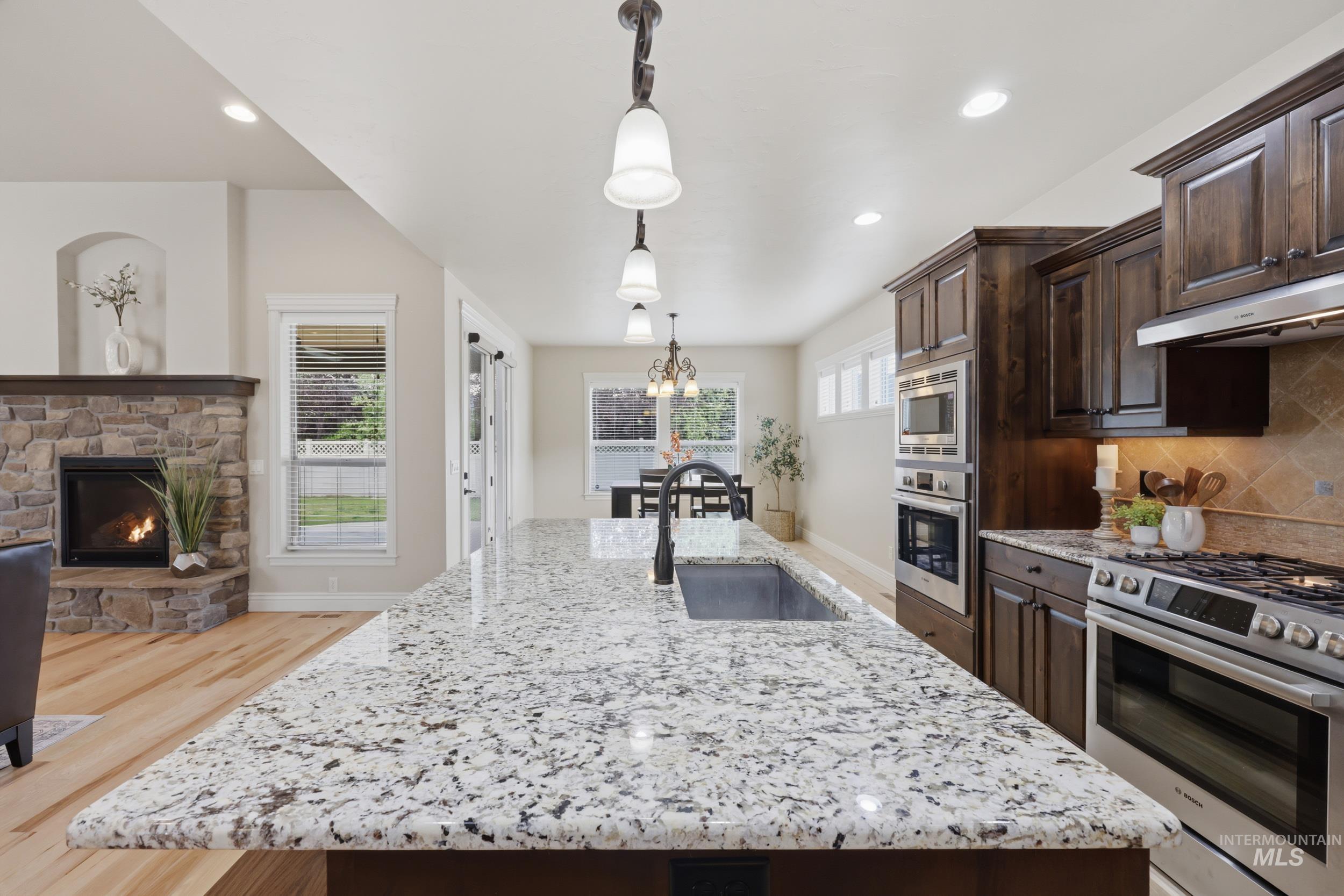 3500 W Lesina, Meridian, Idaho 83646, 3 Bedrooms, 2.5 Bathrooms, Residential For Sale, Price $645,000, 98998988