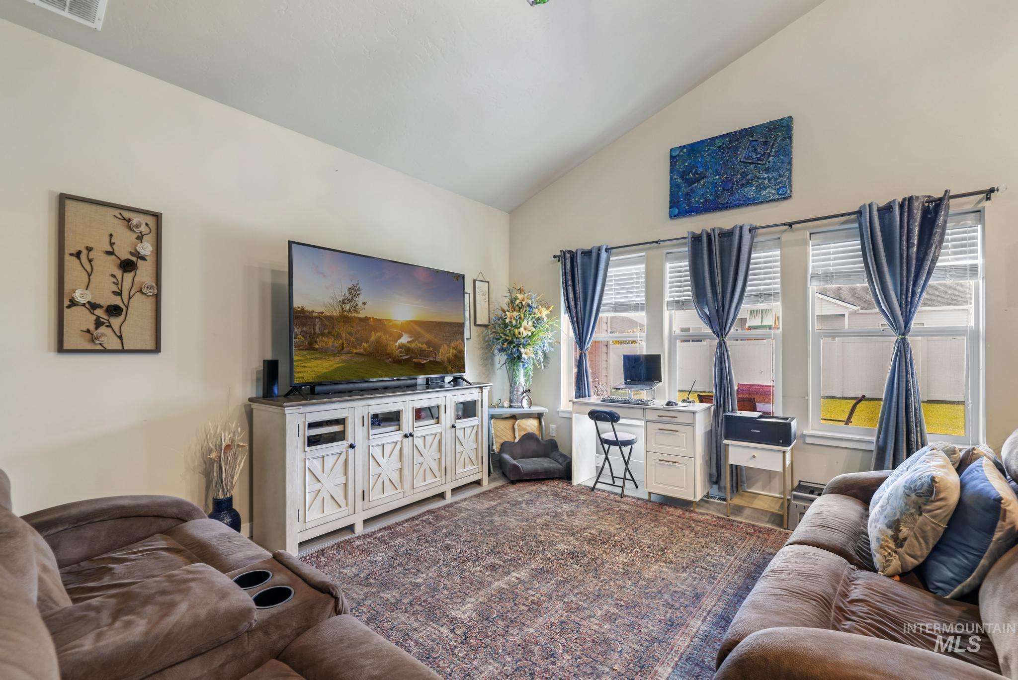 468 April Ave, Twin Falls, Idaho 83301, 3 Bedrooms, 2 Bathrooms, Residential For Sale, Price $370,000, 98998989