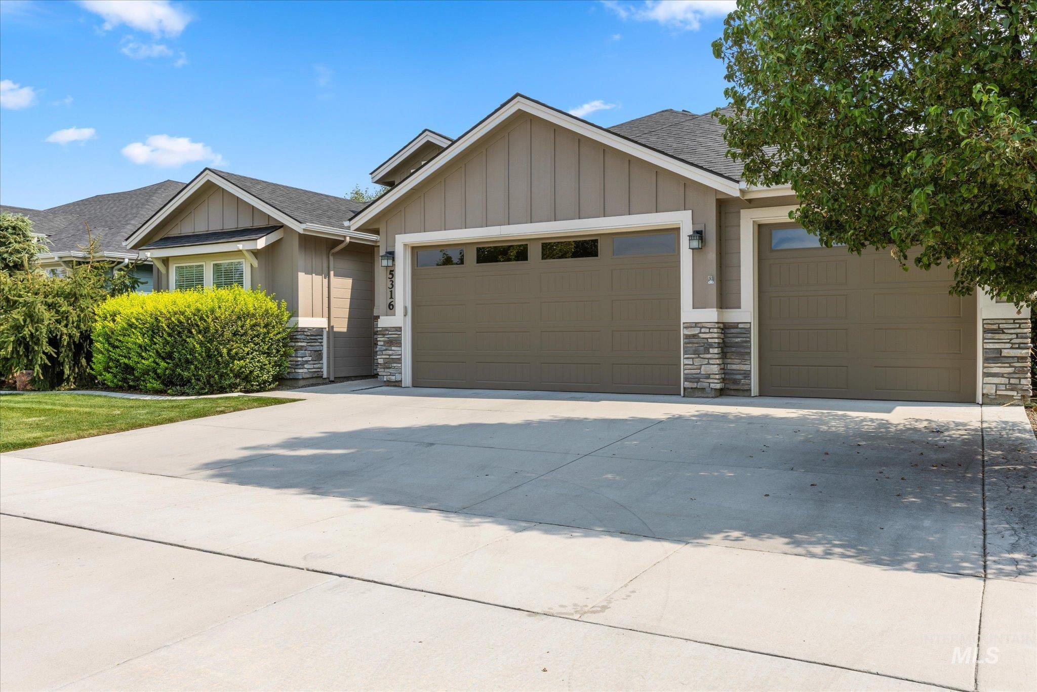 5316 N Peppard Avenue, Meridian, Idaho 83646, 3 Bedrooms, 2 Bathrooms, Residential For Sale, Price $599,500, 98998992