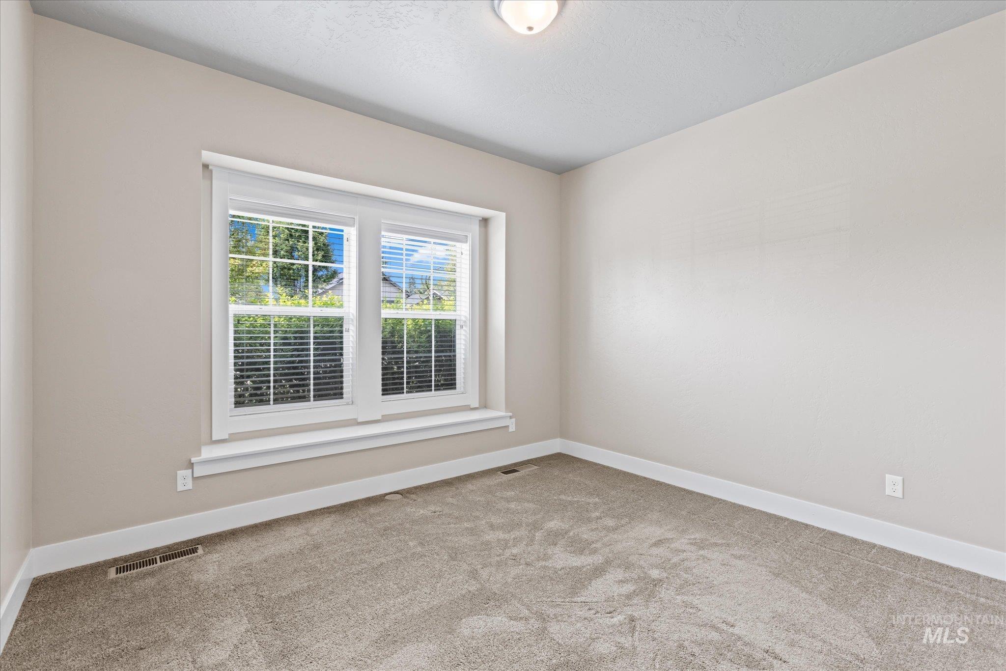 5316 N Peppard Avenue, Meridian, Idaho 83646, 3 Bedrooms, 2 Bathrooms, Residential For Sale, Price $599,500, 98998992