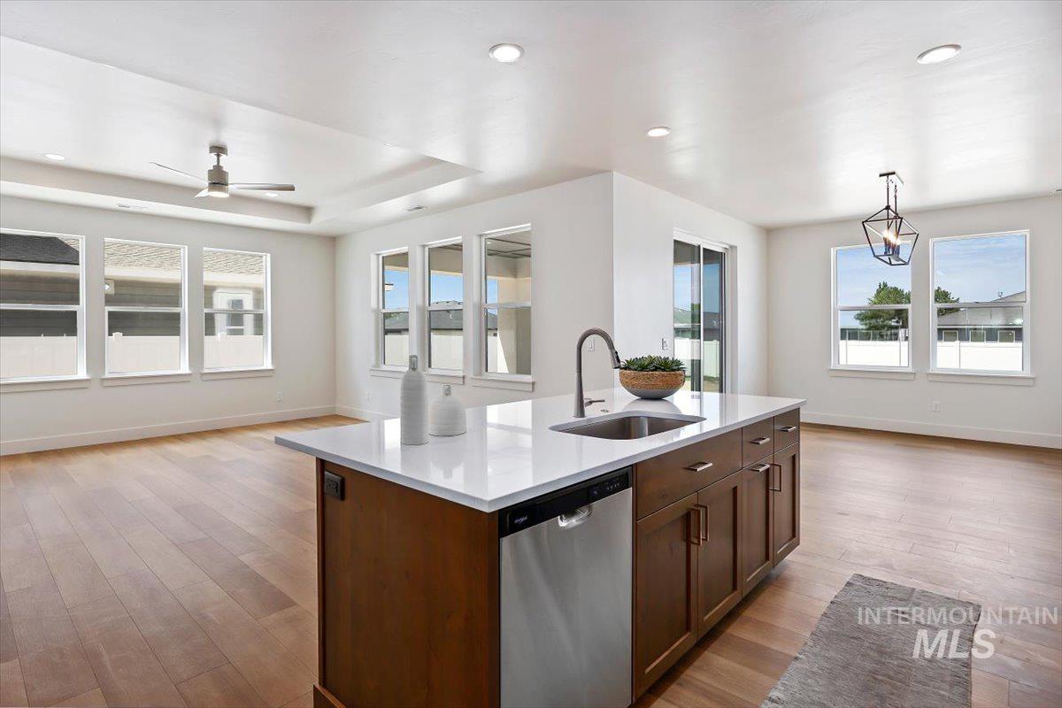 366 Maxine Lane West, Kimberly, Idaho 83341, 3 Bedrooms, 2 Bathrooms, Residential For Sale, Price $490,900, 98998993