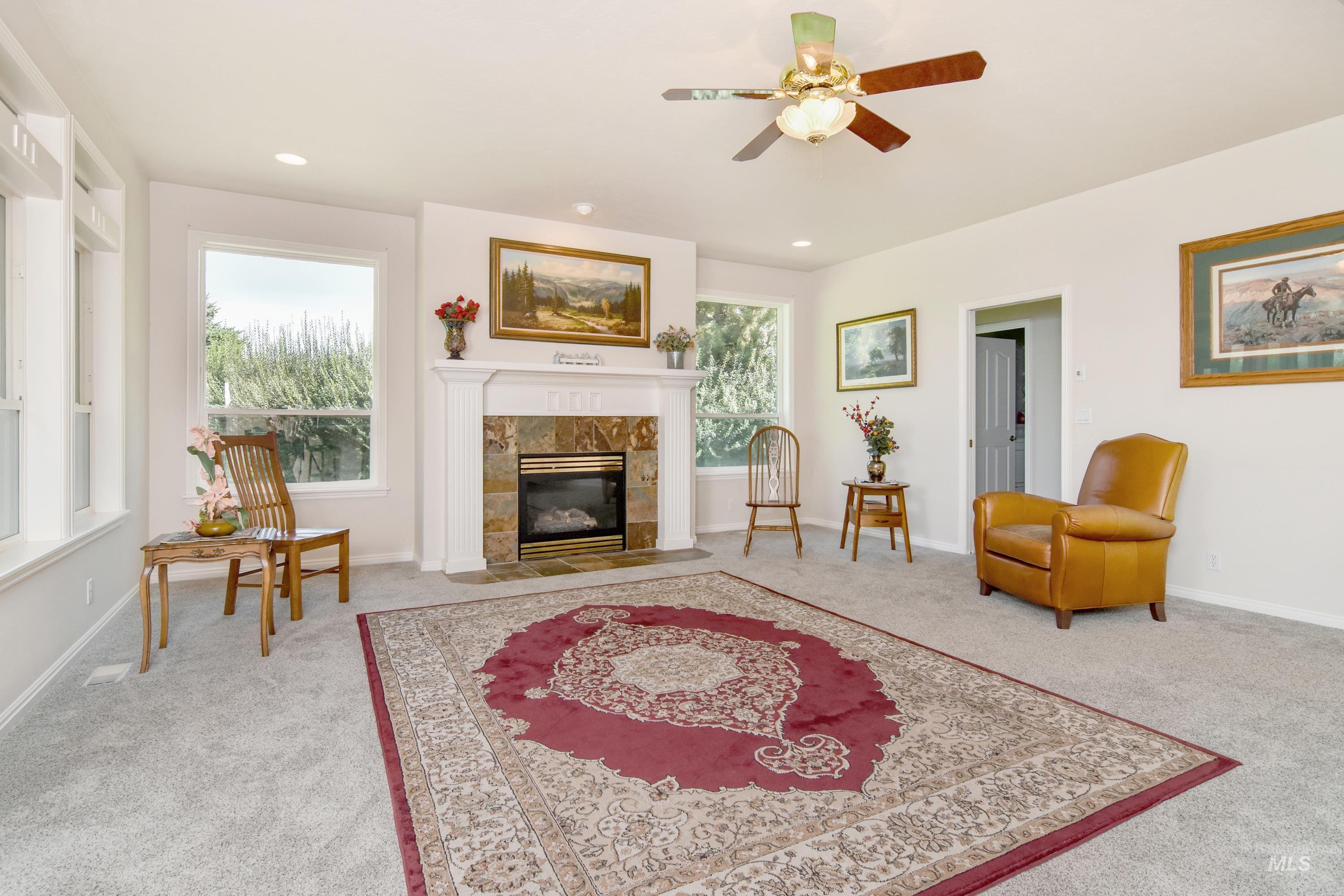 2060 Shelley dr, Payette, Idaho 83661, 3 Bedrooms, 4 Bathrooms, Residential For Sale, Price $650,000, 98998994