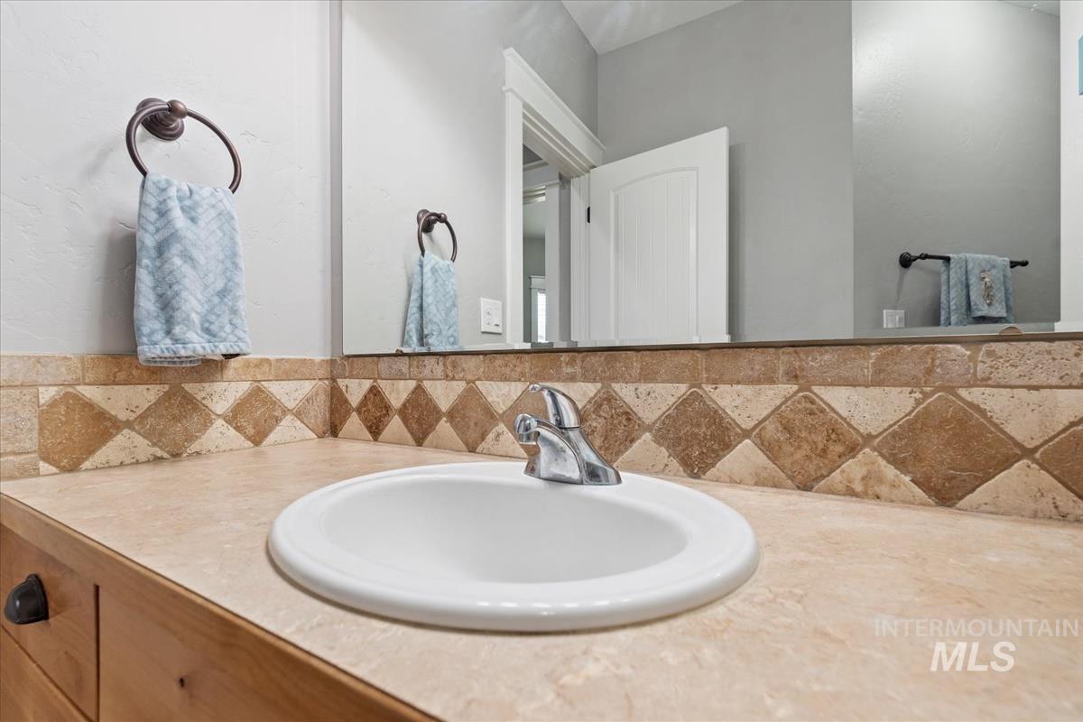 742 W Caine St, Meridian, Idaho 83646, 3 Bedrooms, 2.5 Bathrooms, Residential For Sale, Price $674,000, 98998995