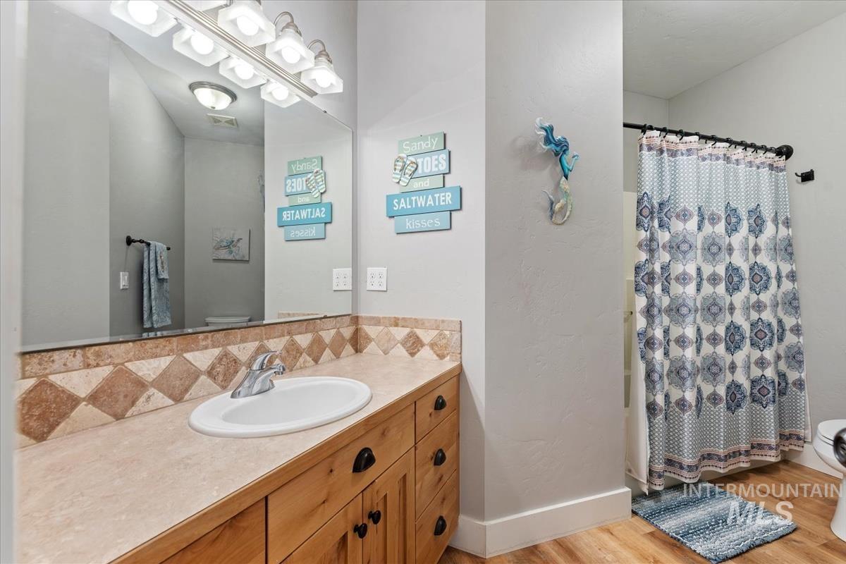 742 W Caine St, Meridian, Idaho 83646, 3 Bedrooms, 2.5 Bathrooms, Residential For Sale, Price $674,000, 98998995