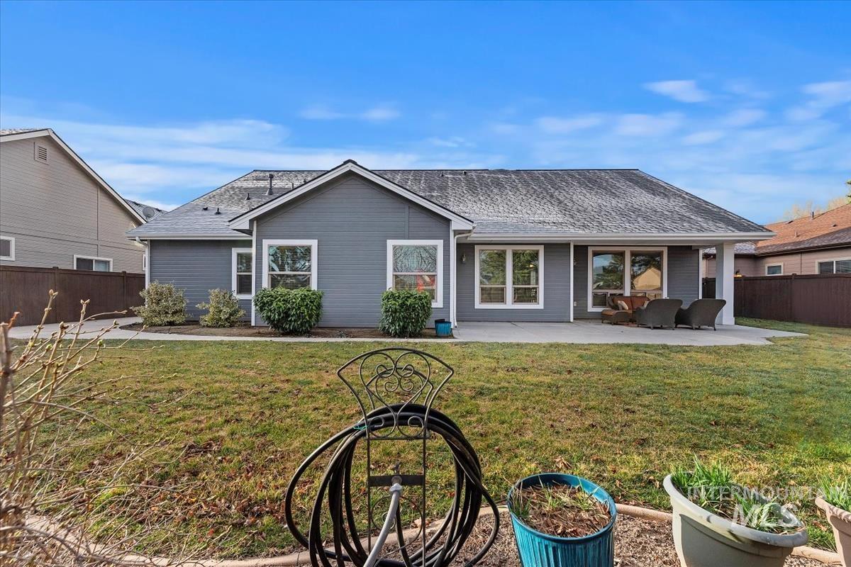 742 W Caine St, Meridian, Idaho 83646, 3 Bedrooms, 2.5 Bathrooms, Residential For Sale, Price $674,000, 98998995