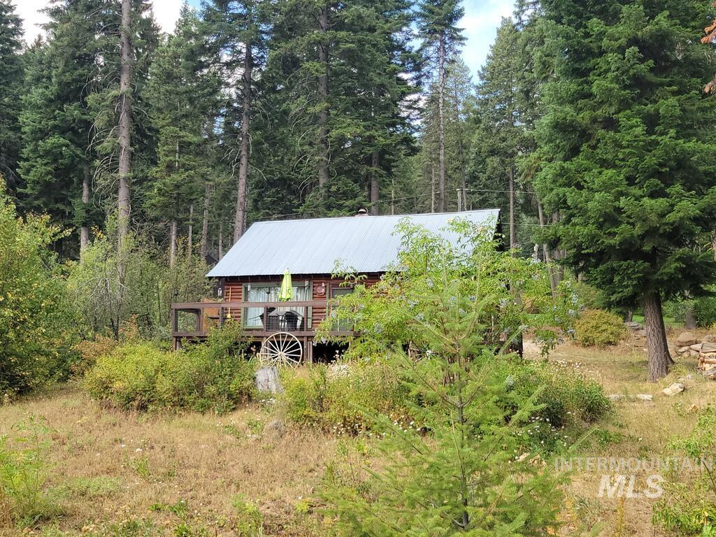 1208 Fox Rd, Cascade, Idaho 83611, 2 Bedrooms, 1 Bathroom, Residential For Sale, Price $325,000, 98998996