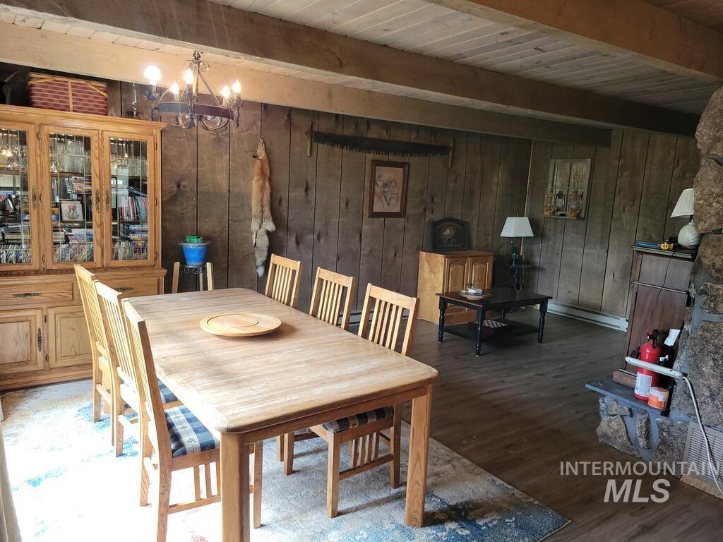 1208 Fox Rd, Cascade, Idaho 83611, 2 Bedrooms, 1 Bathroom, Residential For Sale, Price $325,000, 98998996
