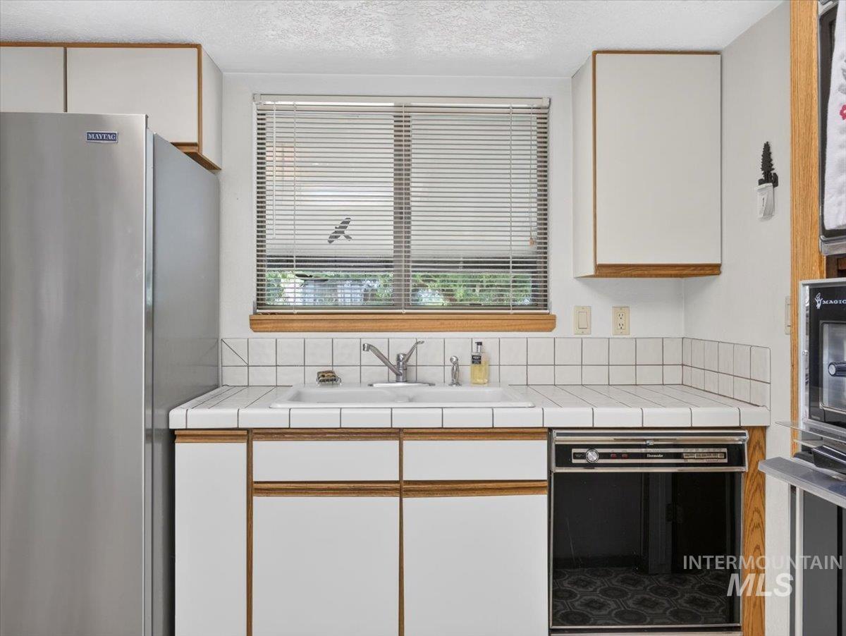 800 W South Slope Rd, Emmett, Idaho 83617, 2 Bedrooms, 2 Bathrooms, Residential For Sale, Price $535,000, 98998998