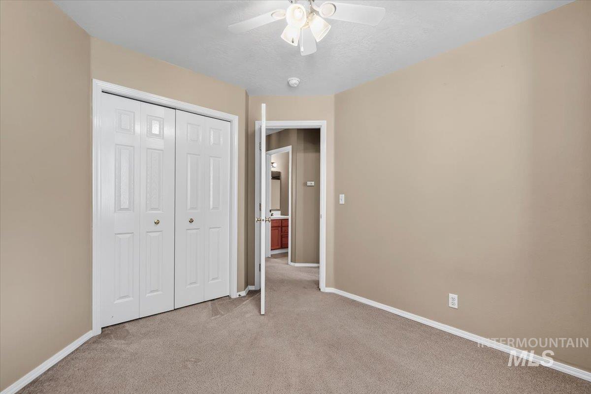 2624 S Stonehedge Dr., Nampa, Idaho 83686, 3 Bedrooms, 2.5 Bathrooms, Residential For Sale, Price $375,000, 98998999