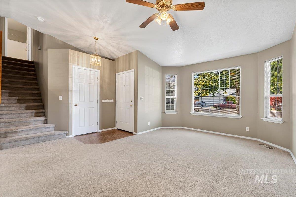 2624 S Stonehedge Dr., Nampa, Idaho 83686, 3 Bedrooms, 2.5 Bathrooms, Residential For Sale, Price $375,000, 98998999