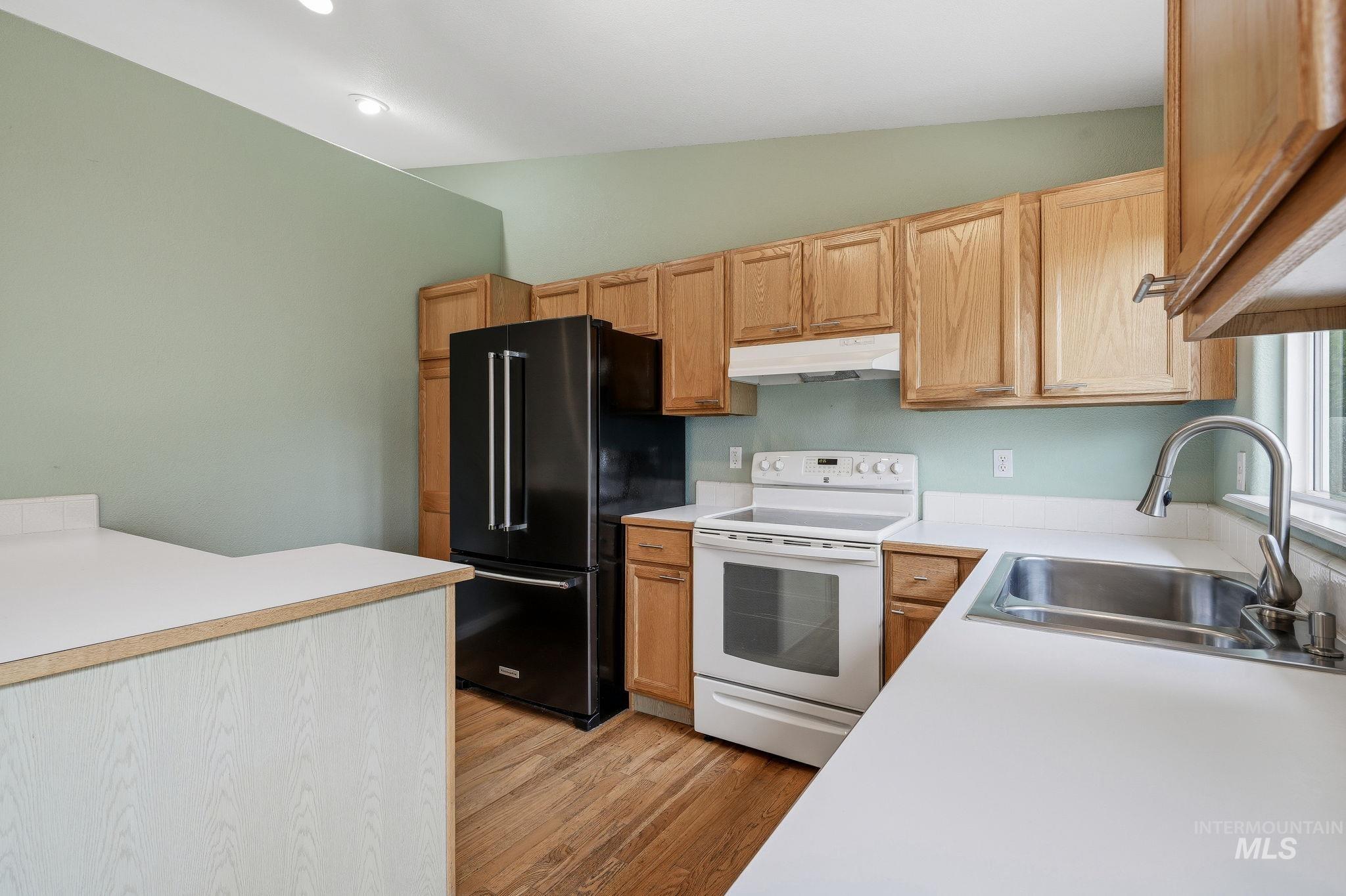 7437 W Tobi St, Boise, Idaho 83714, 3 Bedrooms, 2 Bathrooms, Residential For Sale, Price $499,900, 98999000