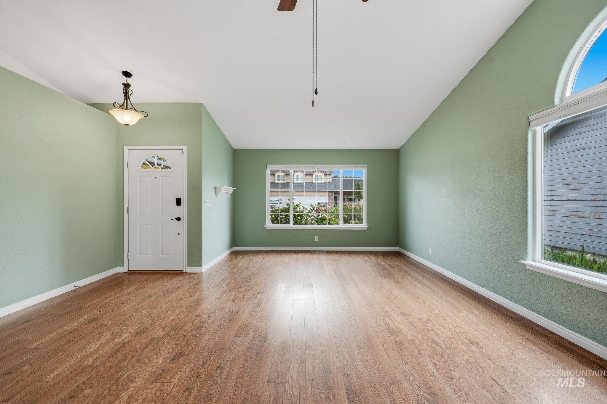 7437 W Tobi St, Boise, Idaho 83714, 3 Bedrooms, 2 Bathrooms, Residential For Sale, Price $499,900, 98999000