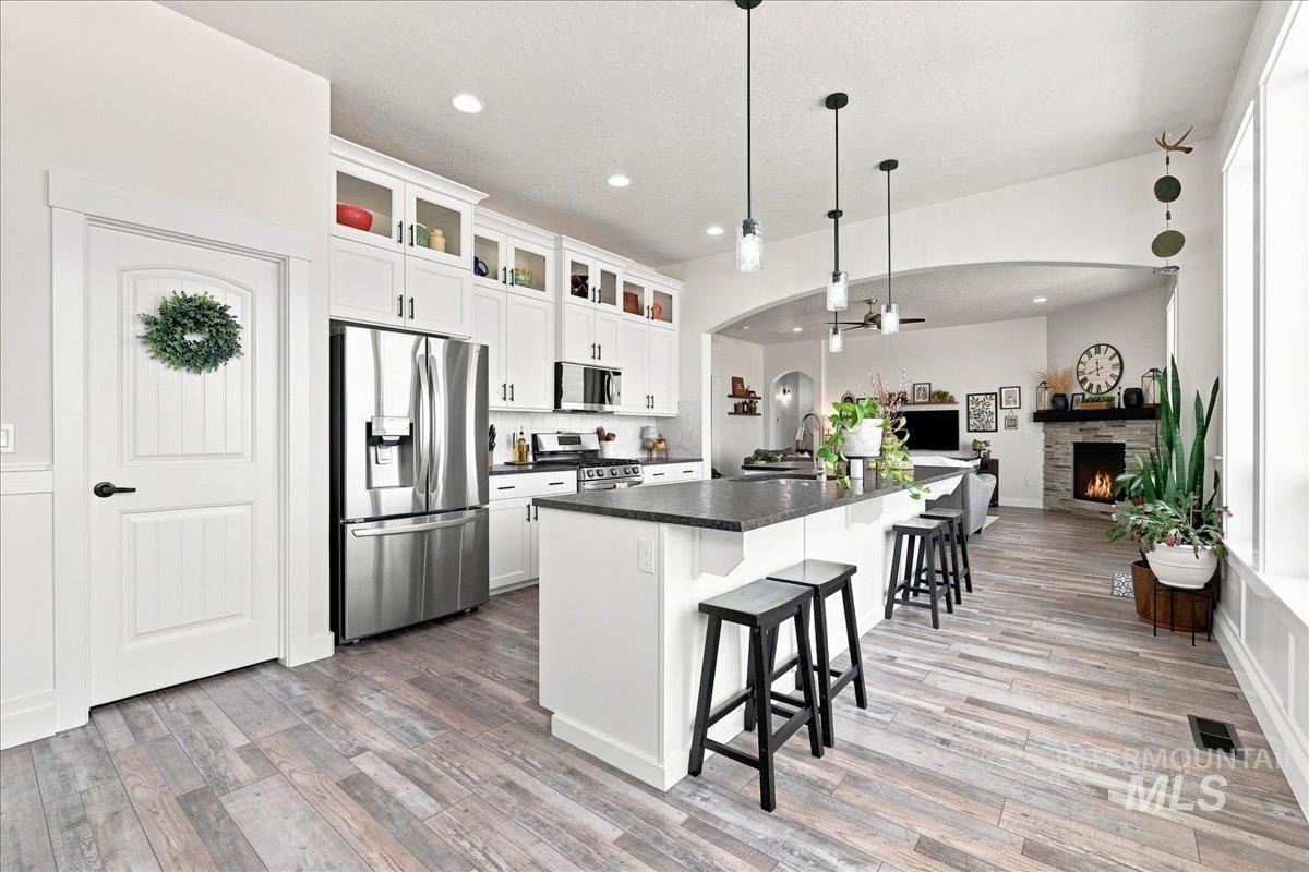 2058 W Ibis Dr, Nampa, Idaho 83686, 3 Bedrooms, 2 Bathrooms, Residential For Sale, Price $569,000, 98999004